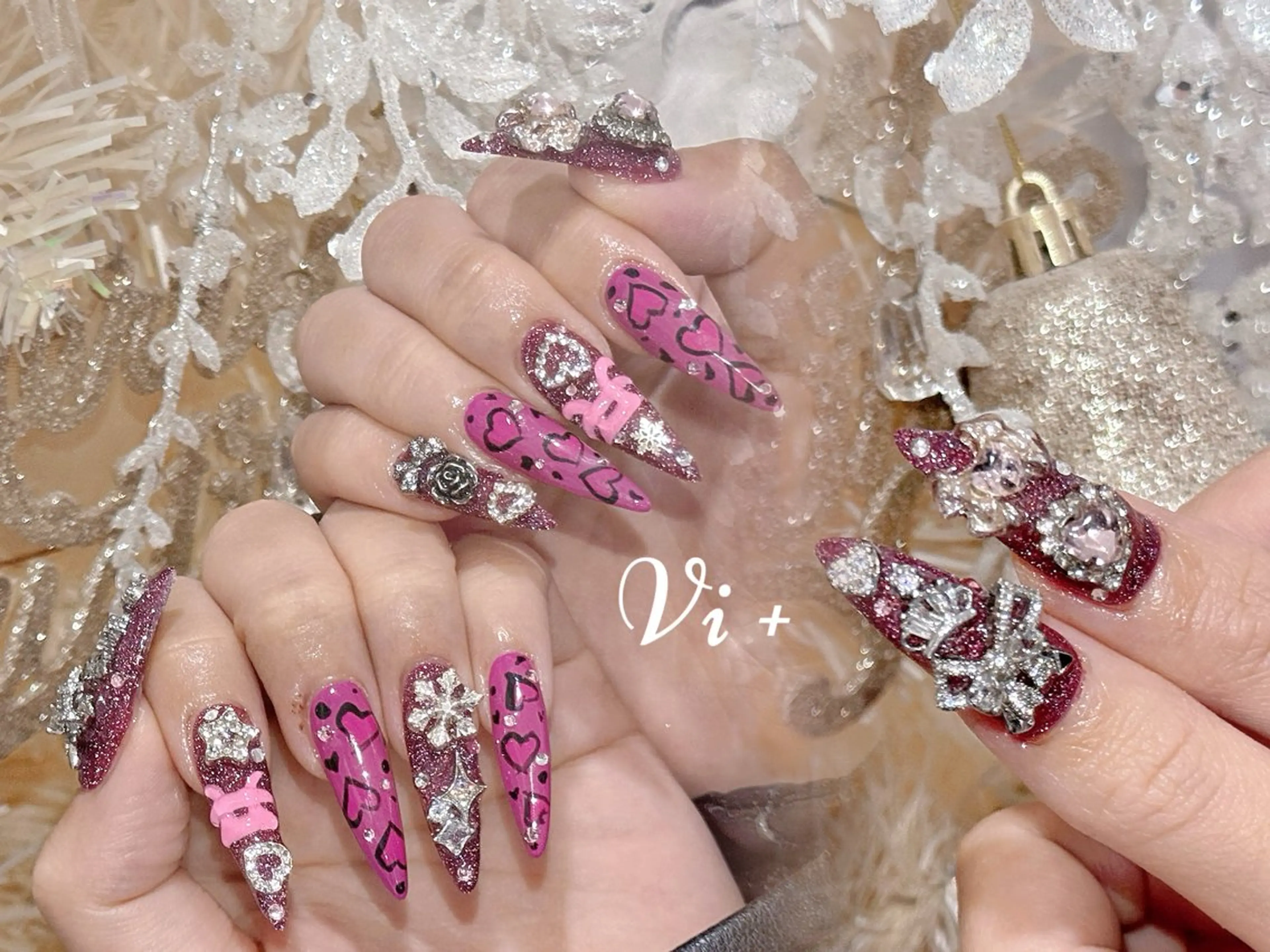 ネイル ハンドネイル ✨Nailsalon Vi+✨のネイルデザイン
