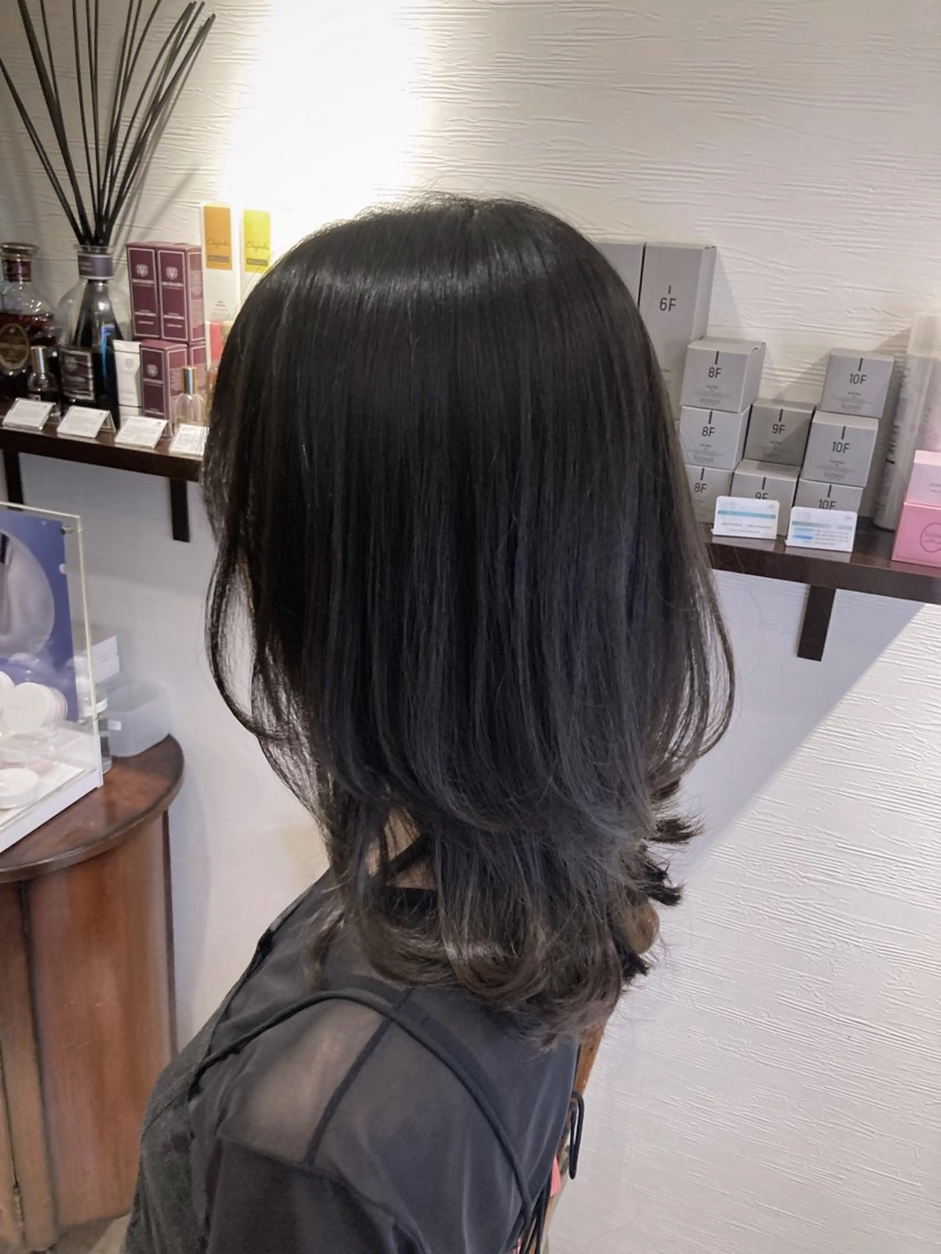 ミディアム カラー ヘアアレンジ ブルーカラー インナーカラー 🌟東銀座マンツーマ ン🌟タカナシのヘアスタイル