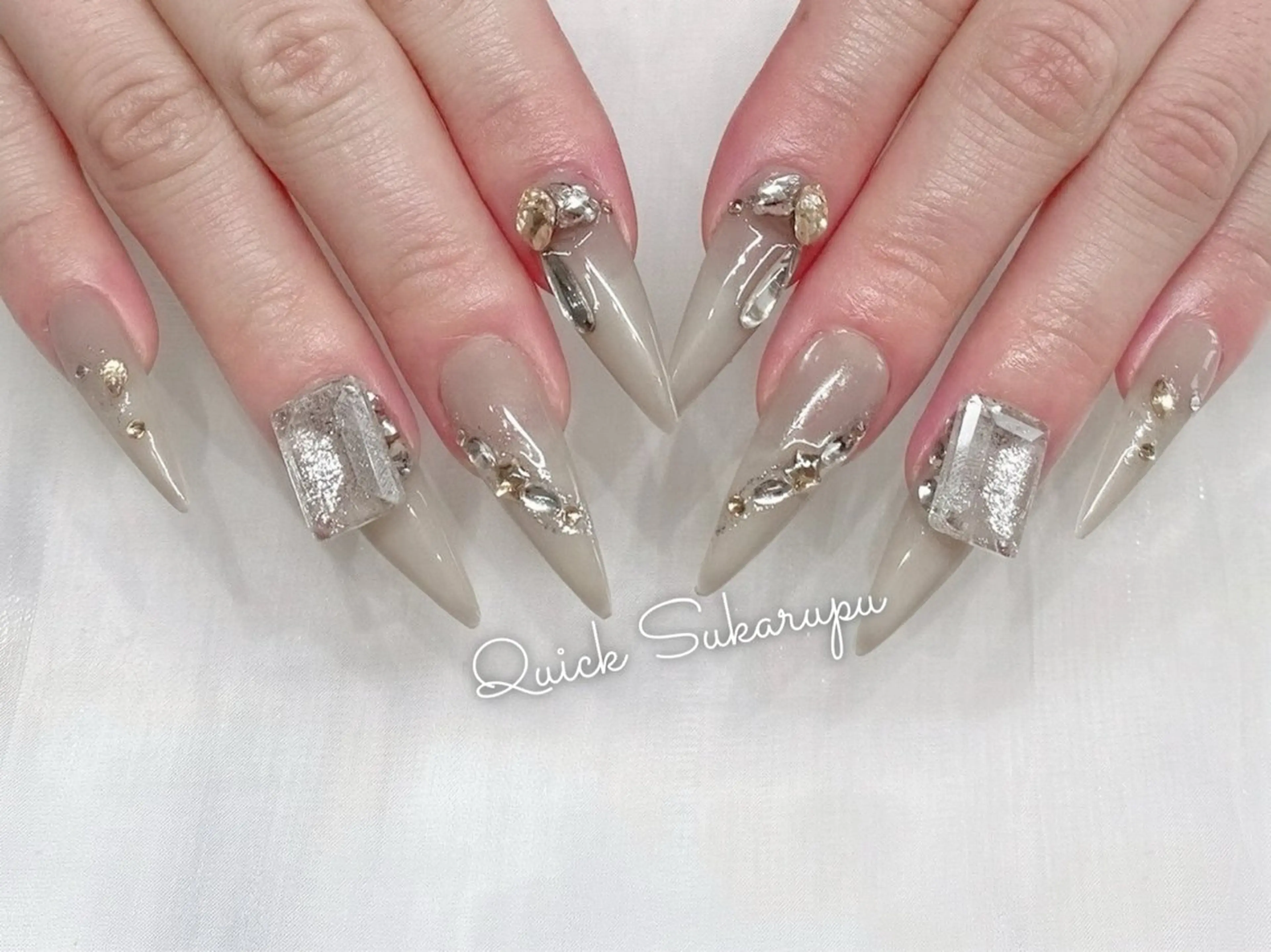 ネイル ハンドネイル Quick Sukarupu新宿のネイルデザイン
