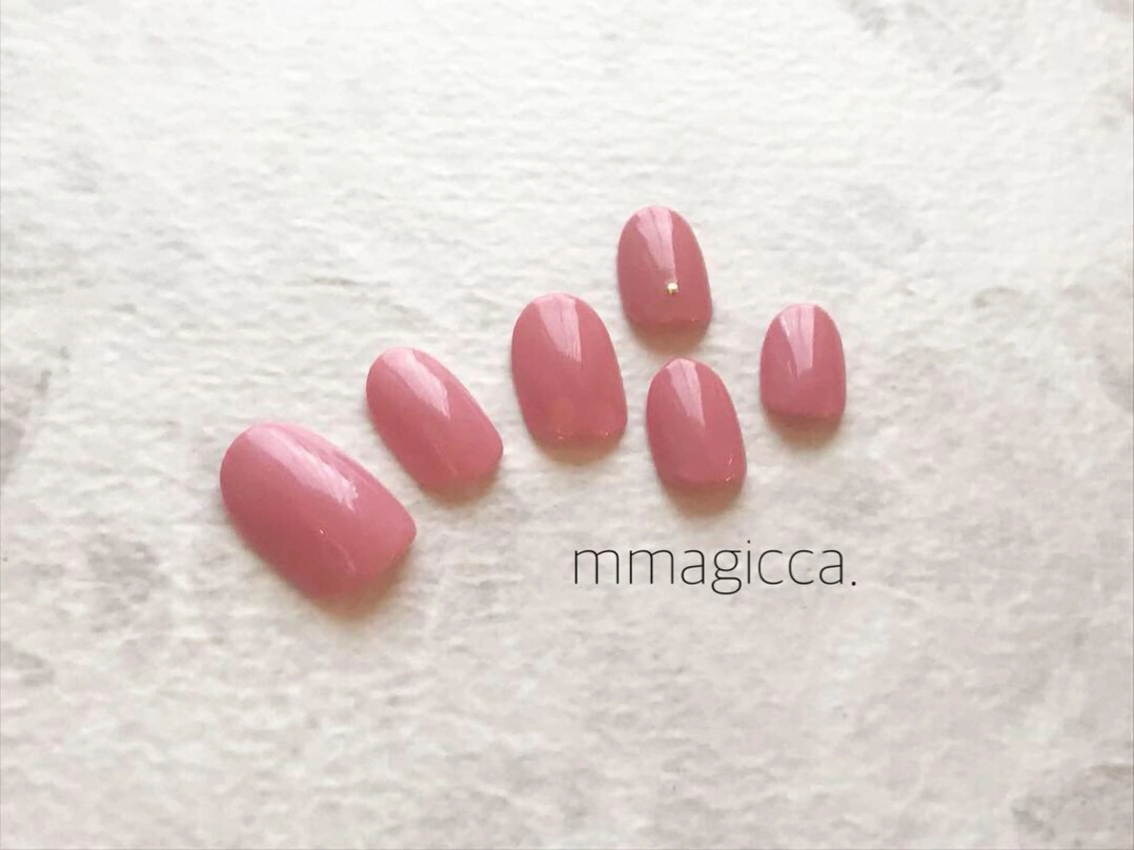 ネイル ジェルネイル mmagicca. 【 まじか. 】のネイルデザイン