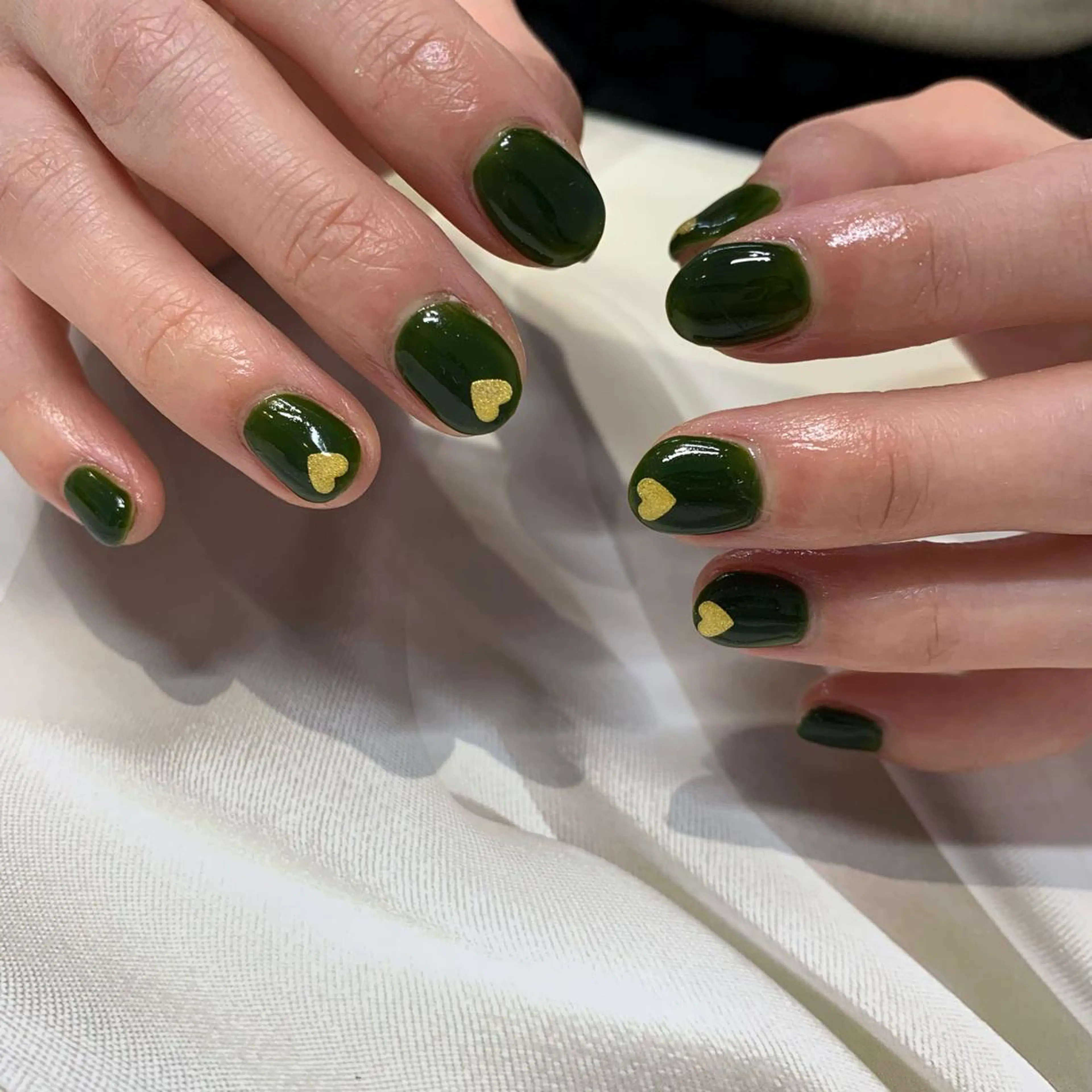 ネイル ハンドネイル マキノ ユイのネイルデザイン