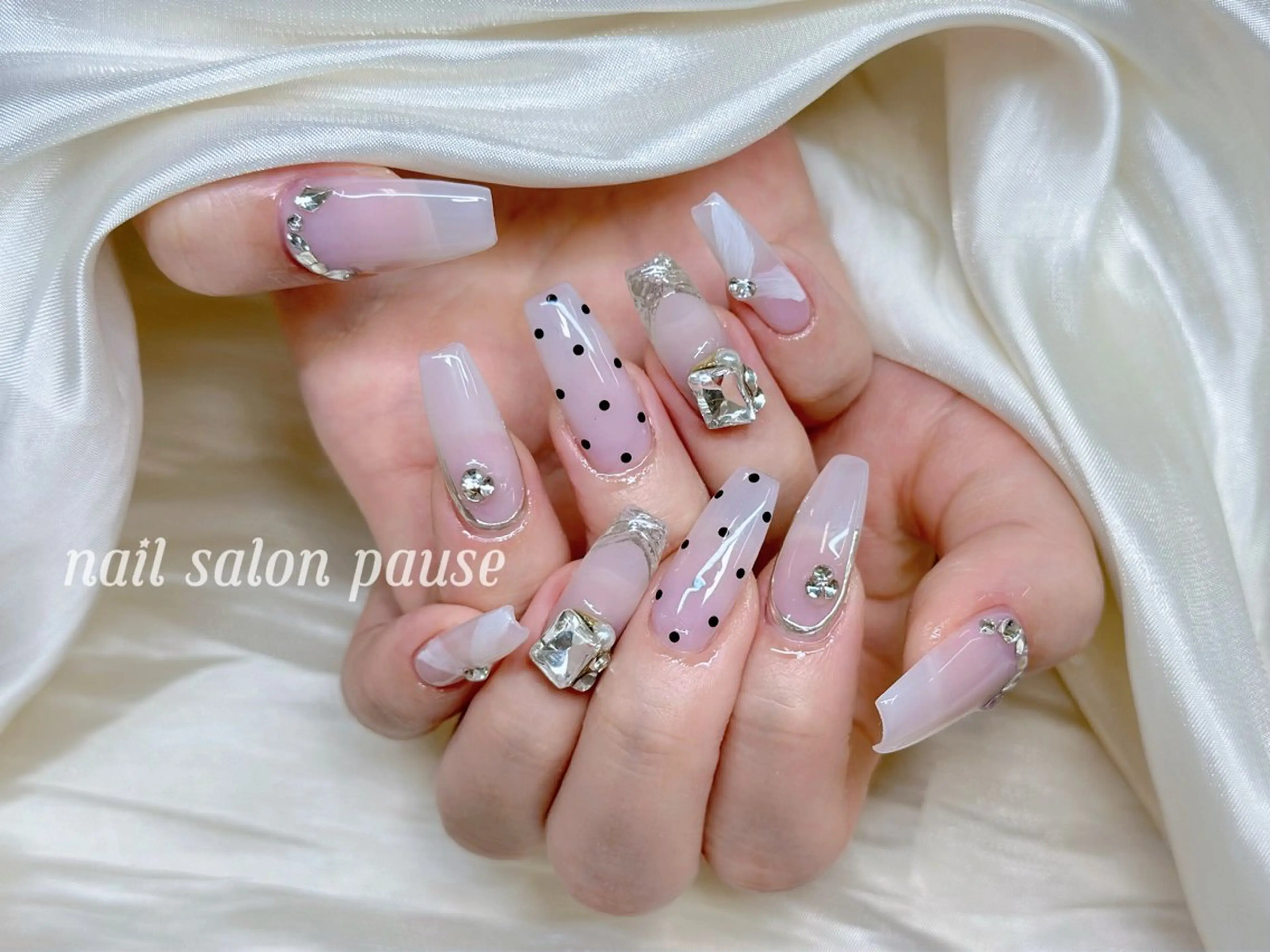 ネイル ワンホンネイル ハンドネイル ハンドケア nail salon pause✨のネイルデザイン