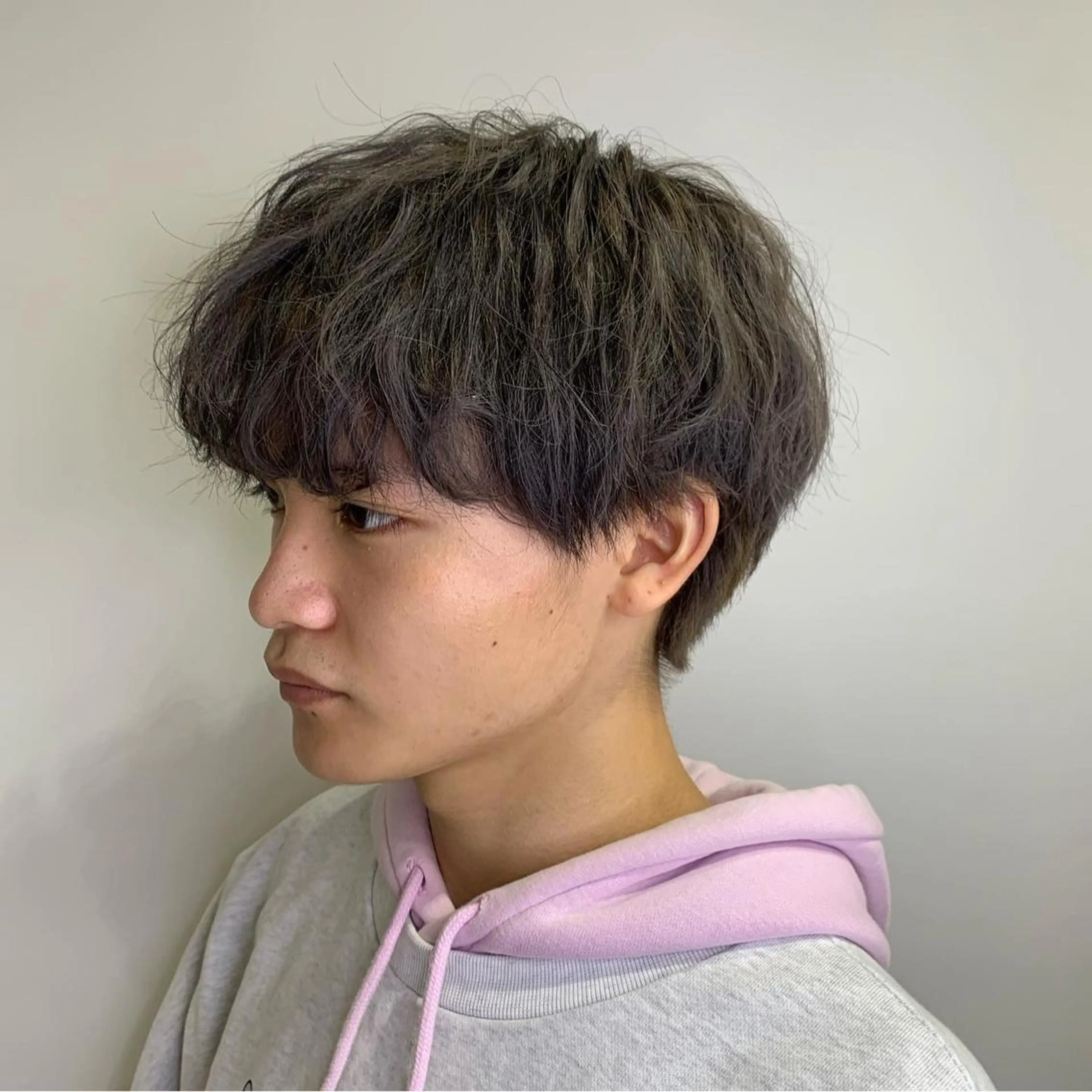 ショート カラー メンズ ヘアカラー トリートメント 近藤千翔🩵 髪質改善Periodのエステ・リラクイメージ