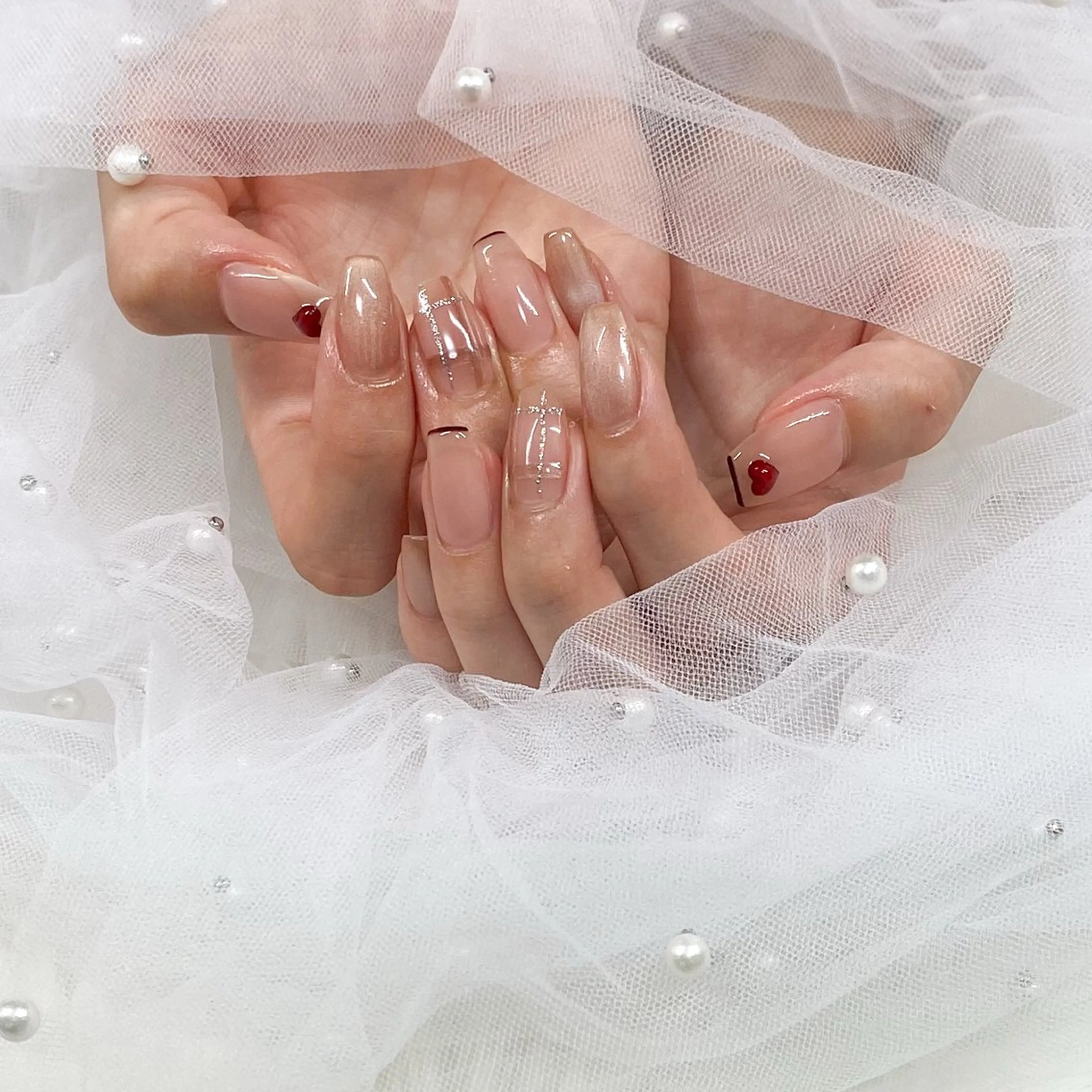 ネイル キラキラネイル ピンク シンプルネイル ハンドネイル べルミエール sakiのネイルデザイン