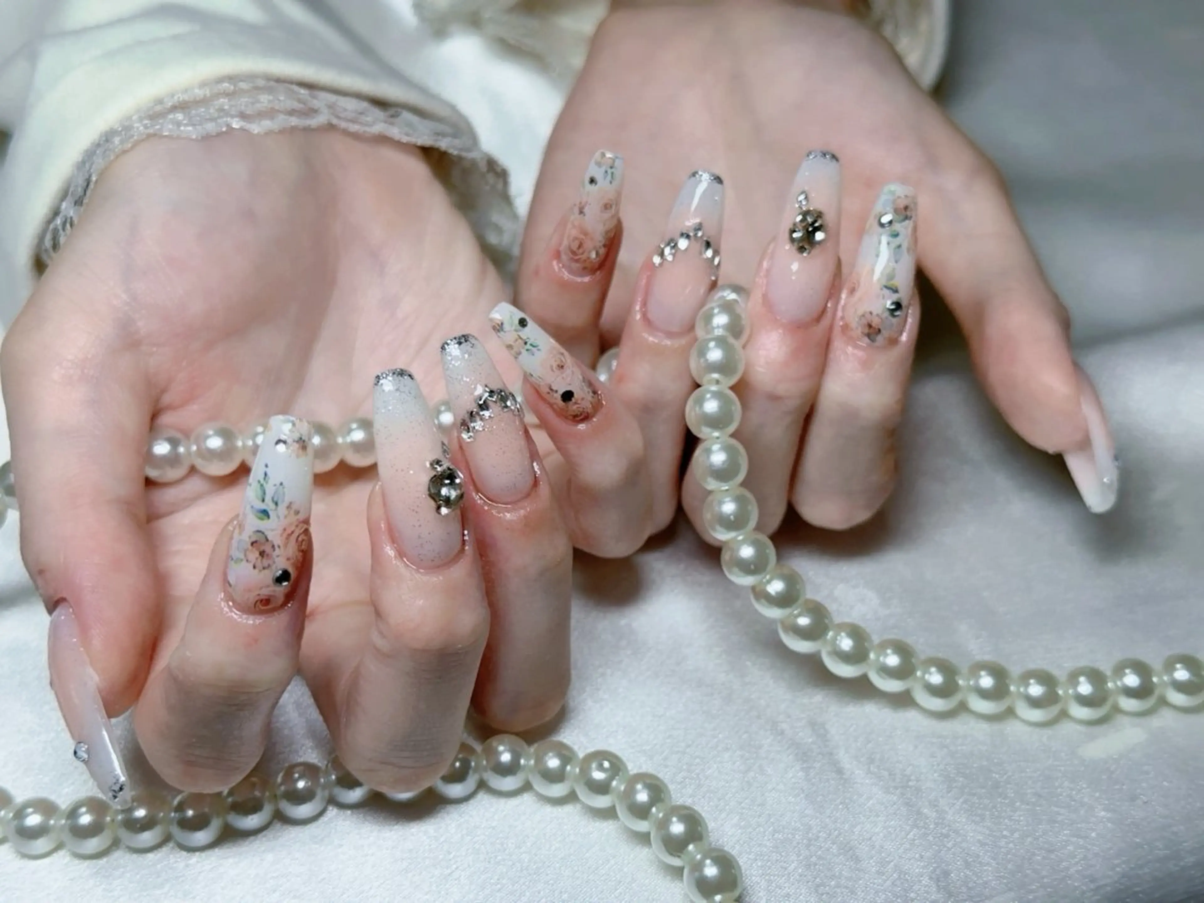 ネイル バ ヤリカクのネイルデザイン