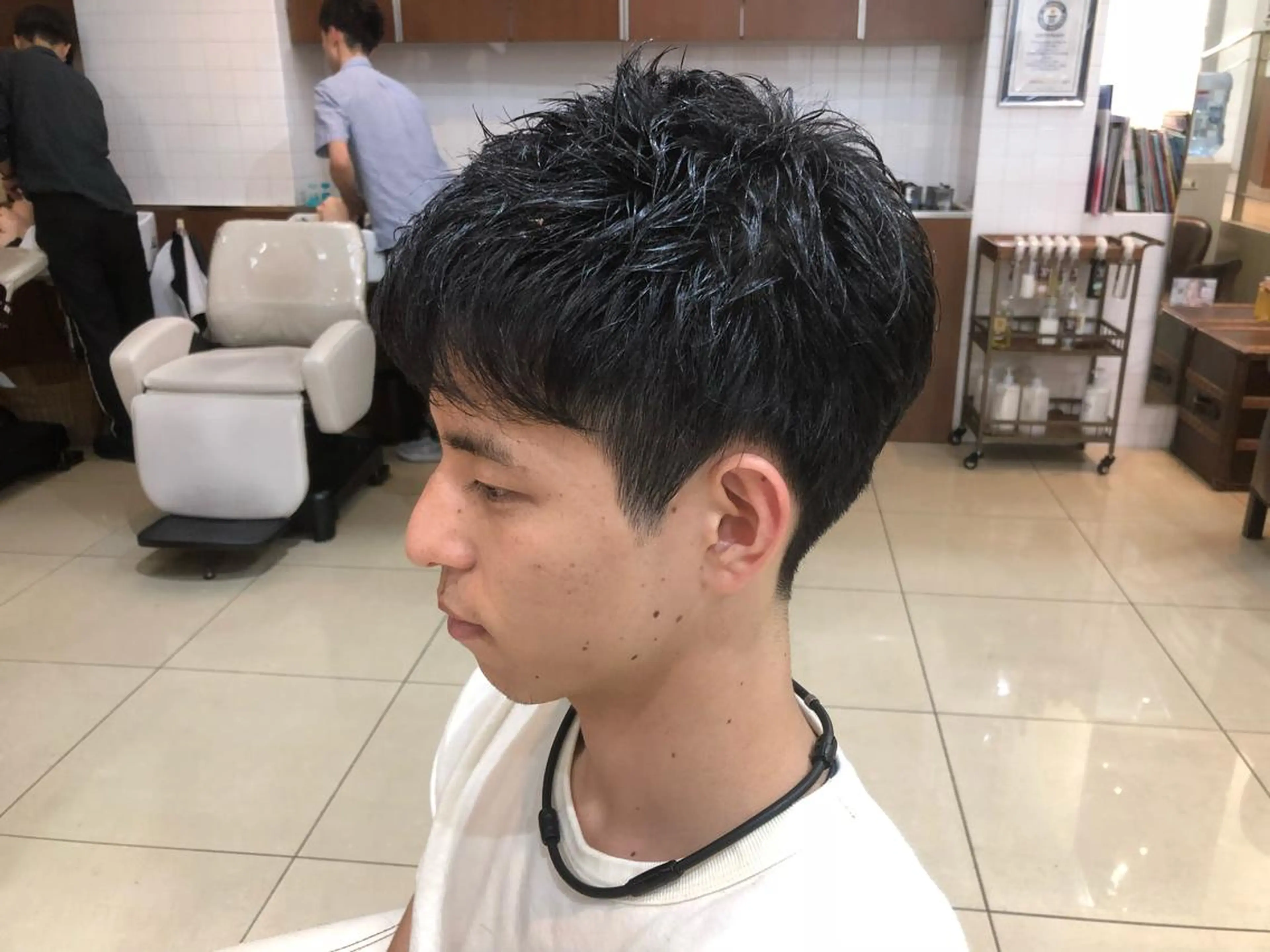 メンズ 東梅田エリアカラー ヘアセットNo. 1のヘアスタイル