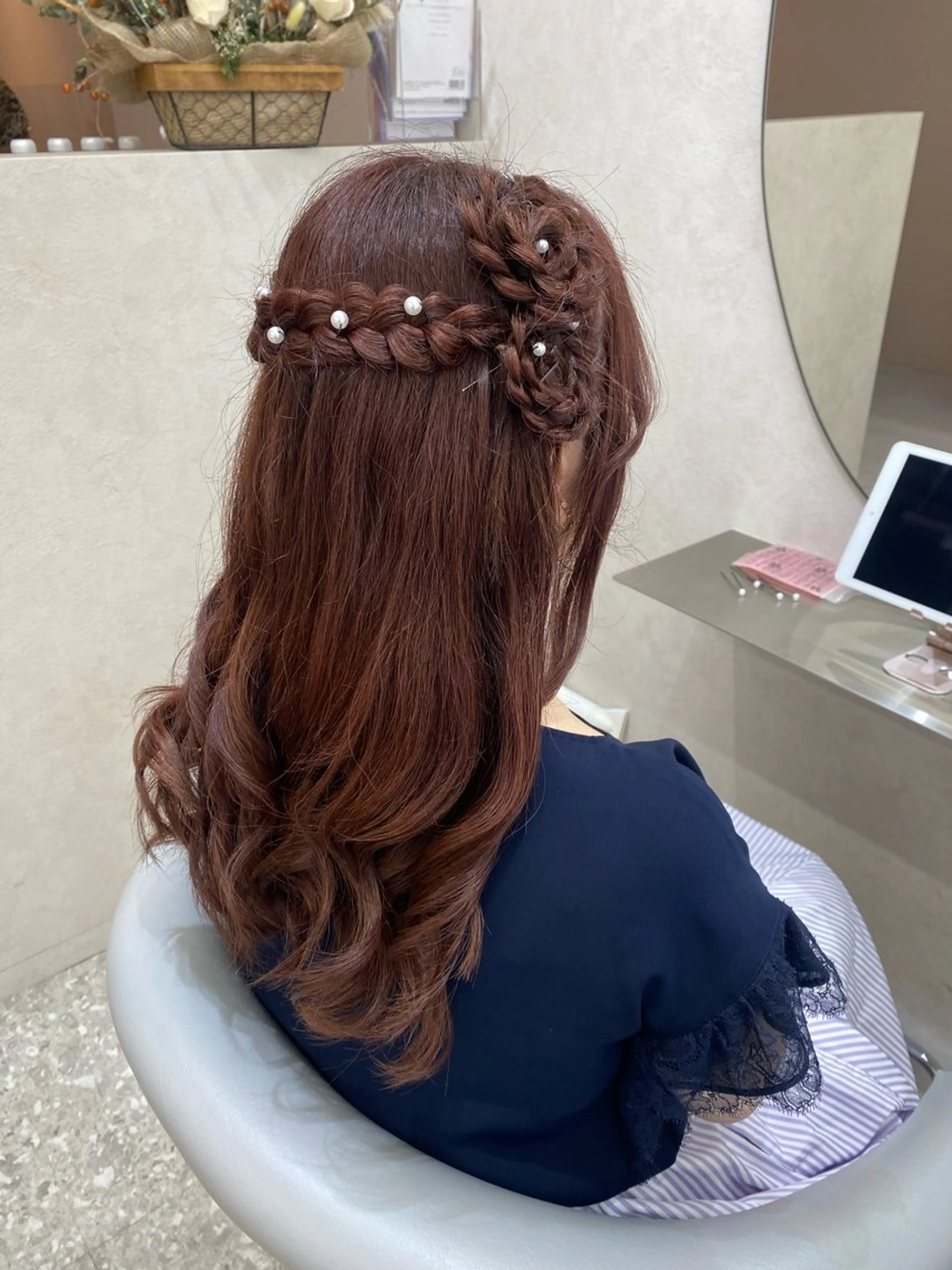 ロング ヘアアレンジ ヘアセット 渋谷/韓国レイヤー/ シールエクステ ななのヘアスタイル