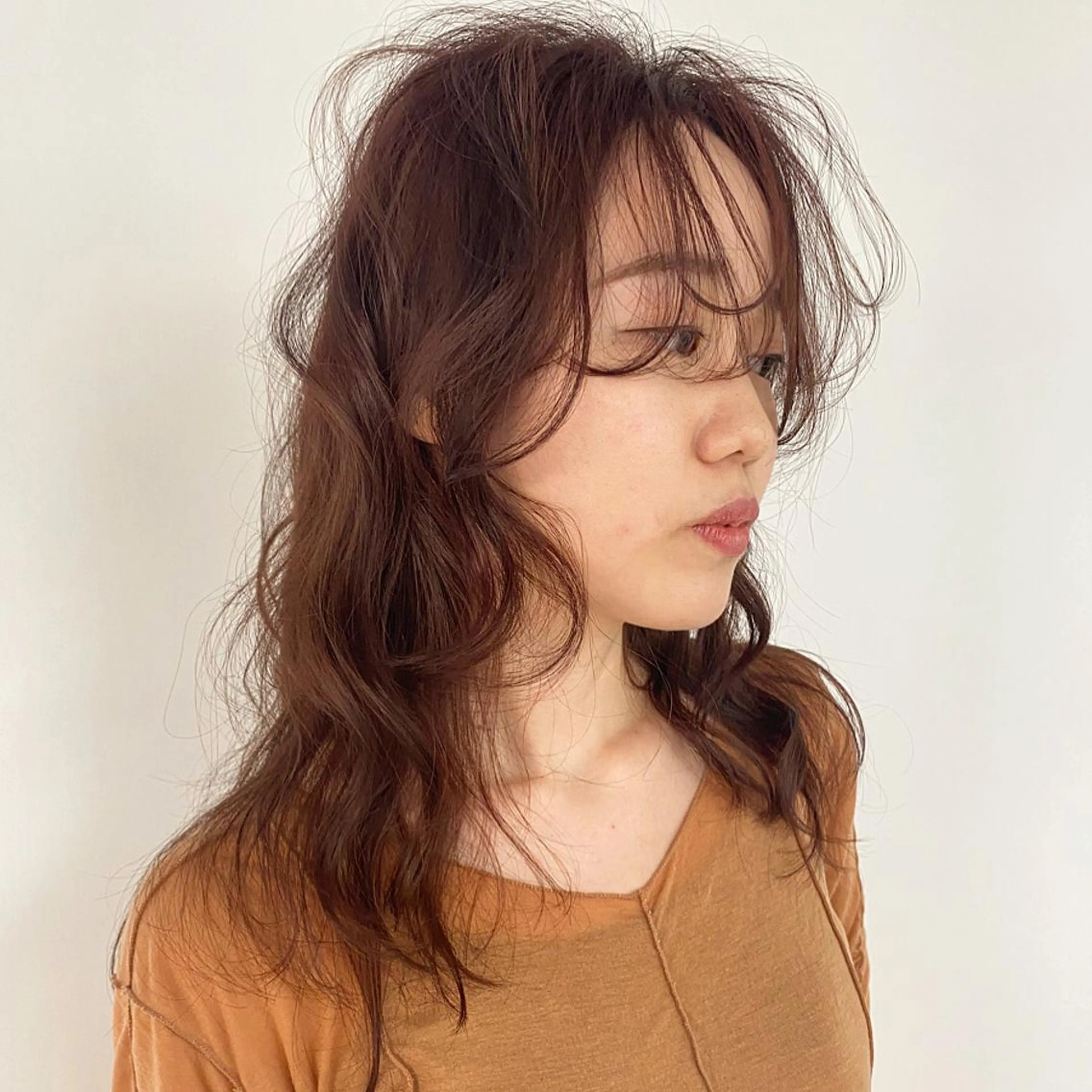 セミロング カラー カット パーマ トリートメント KOOKI スティードトーキョーのヘアスタイル
