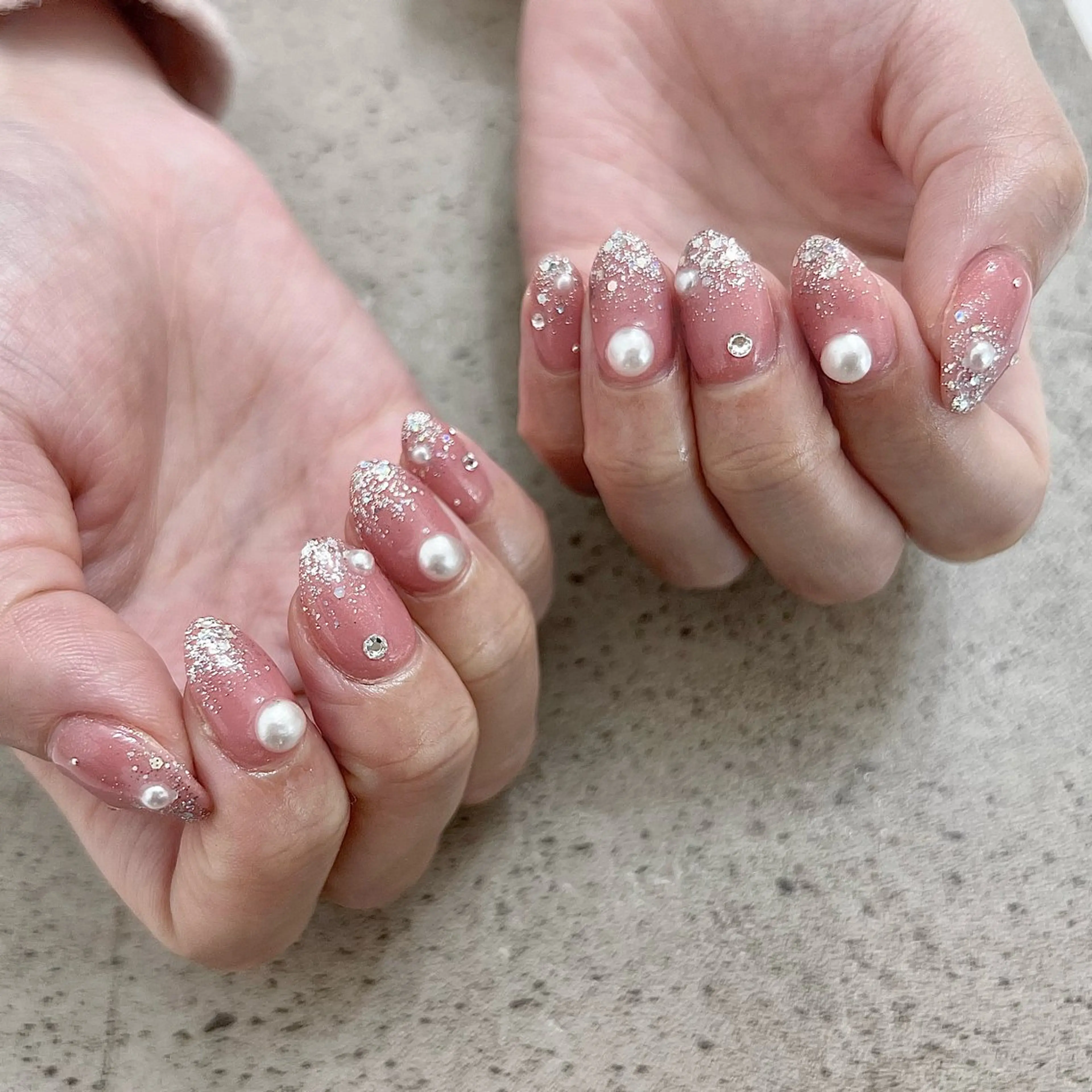 ネイル ラメ(グリッター) 持ち込み ストーンネイル Maison Calin manaのネイルデザイン