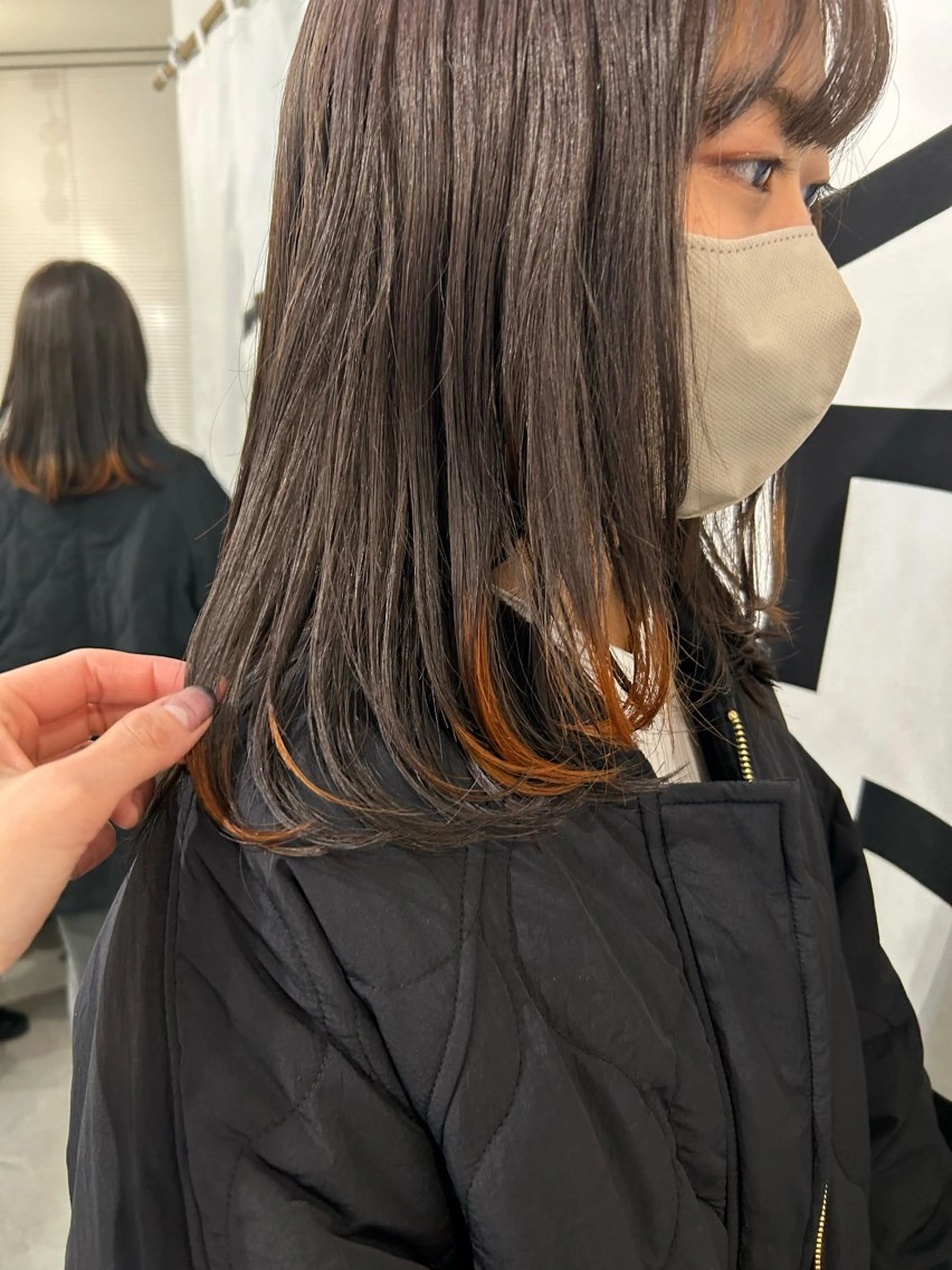 ミディアム カラー nishihama nanaのヘアスタイル
