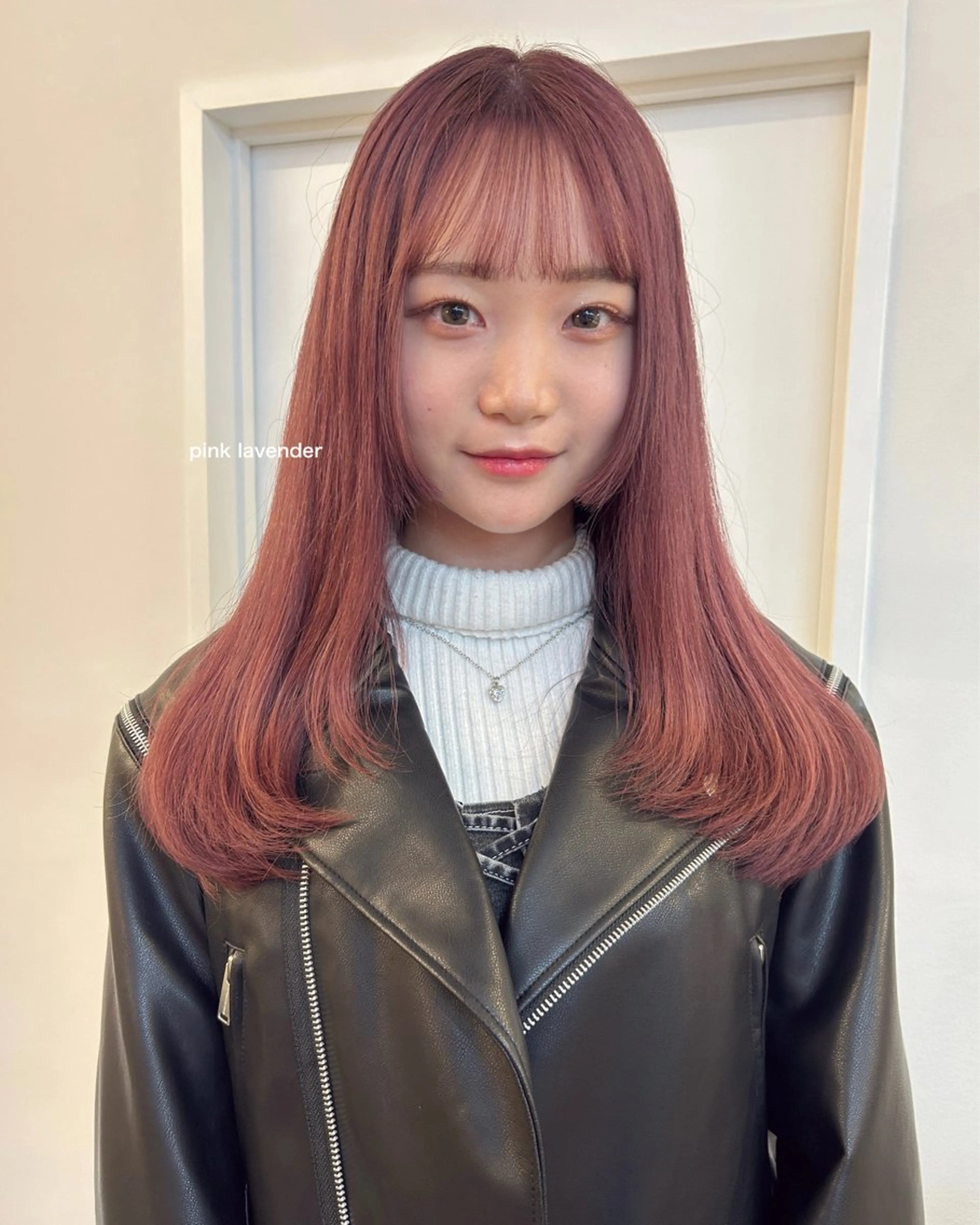 セミロング レイヤーカット/ 透明感カラーmikuのヘアスタイル