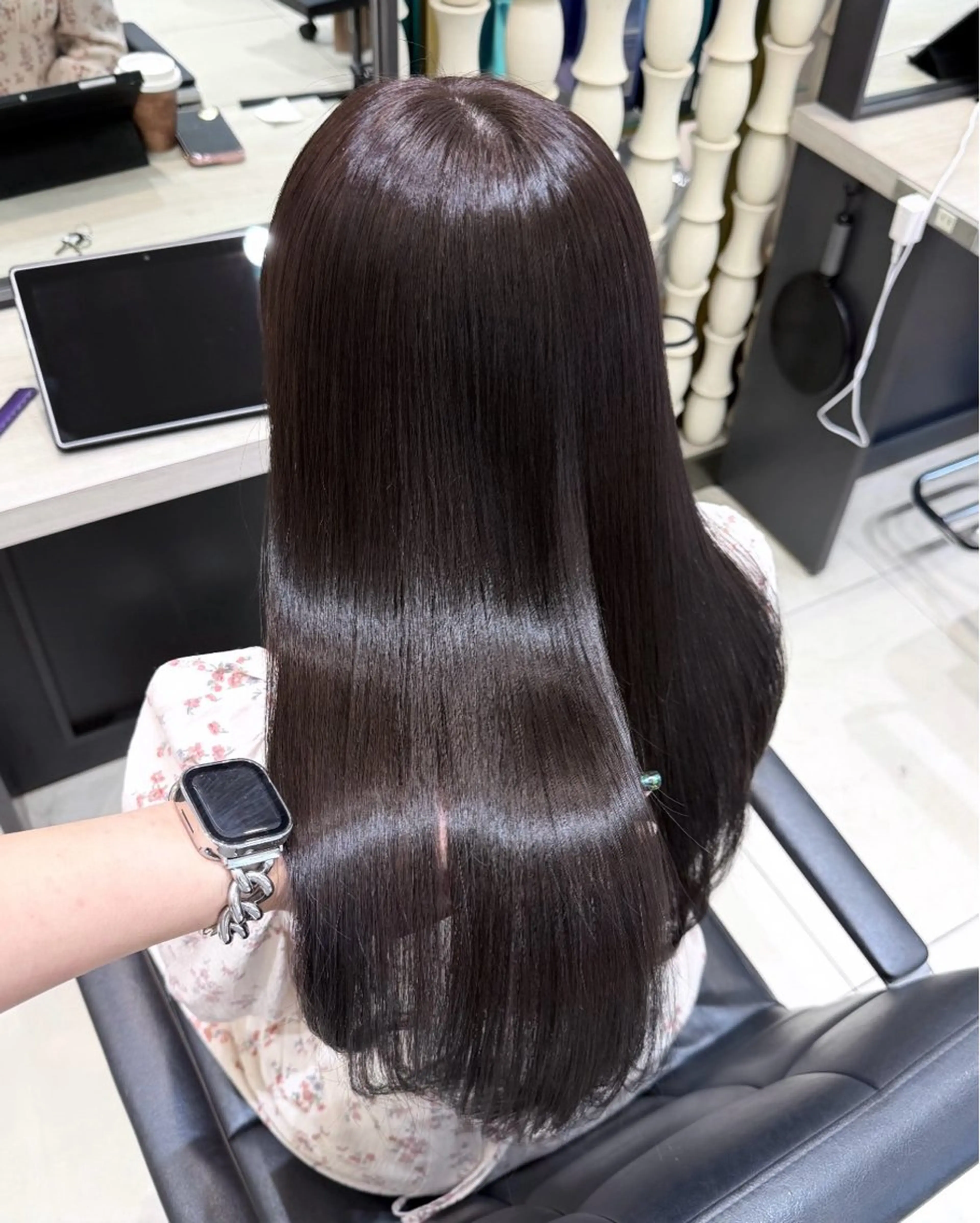 ロング ヘアカラー トリートメント カナ🌀銀座/ カラーリスト/透明感のヘアスタイル