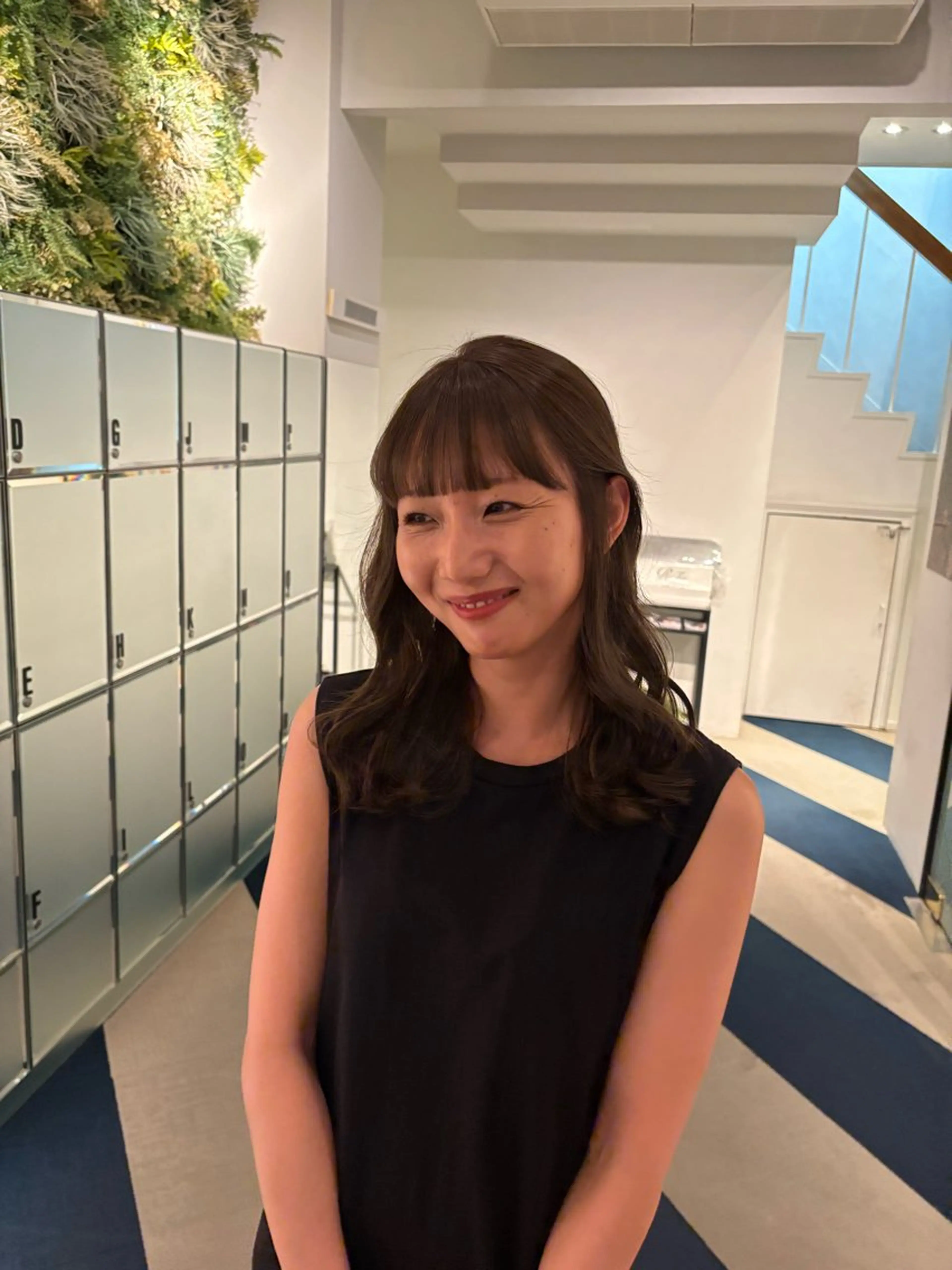 ミディアム カラー カット ヘアカラー ワタナベ イオリ🧼のヘアスタイル