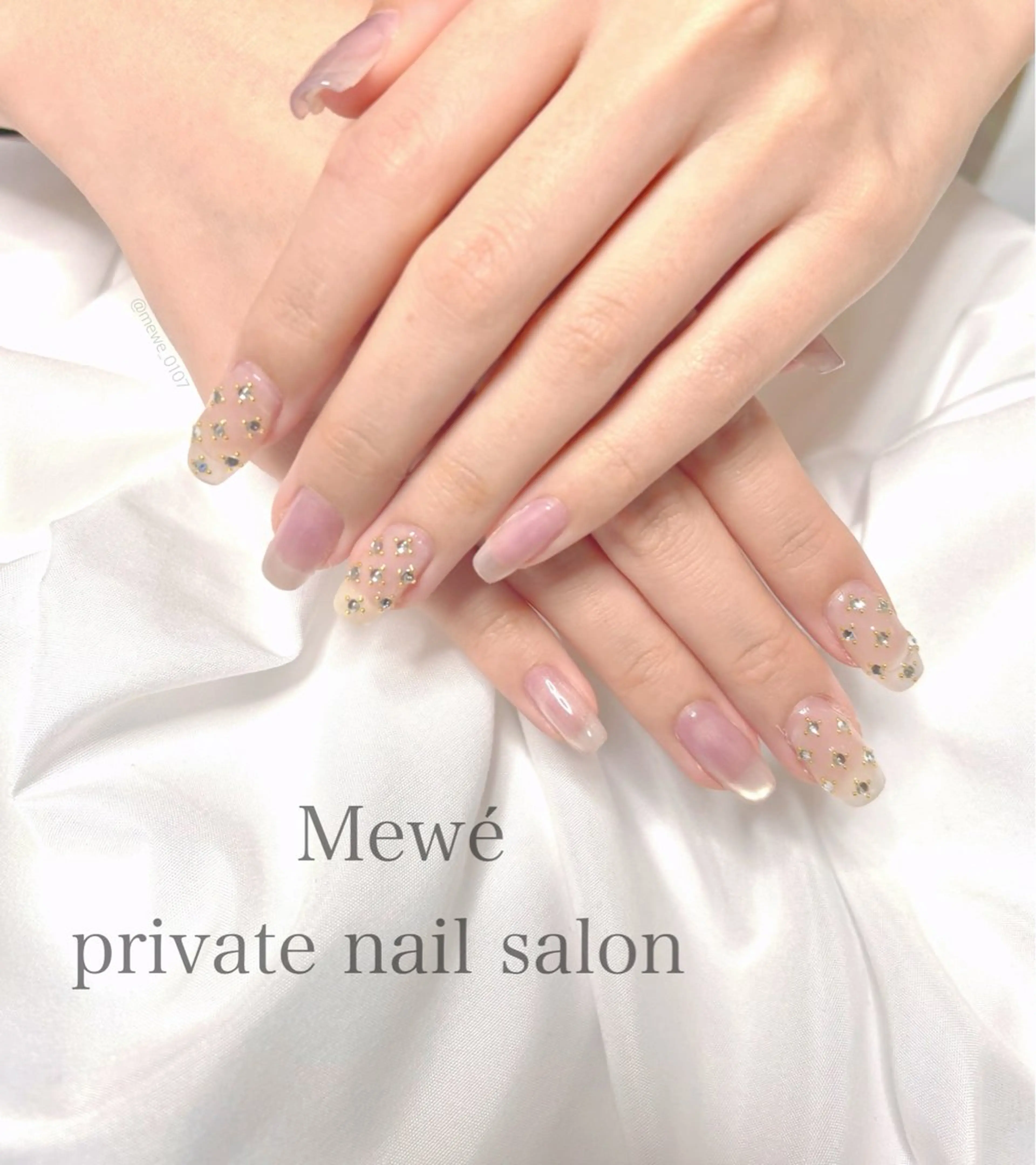 ネイル ハンドネイル Mewé ayakaのネイルデザイン