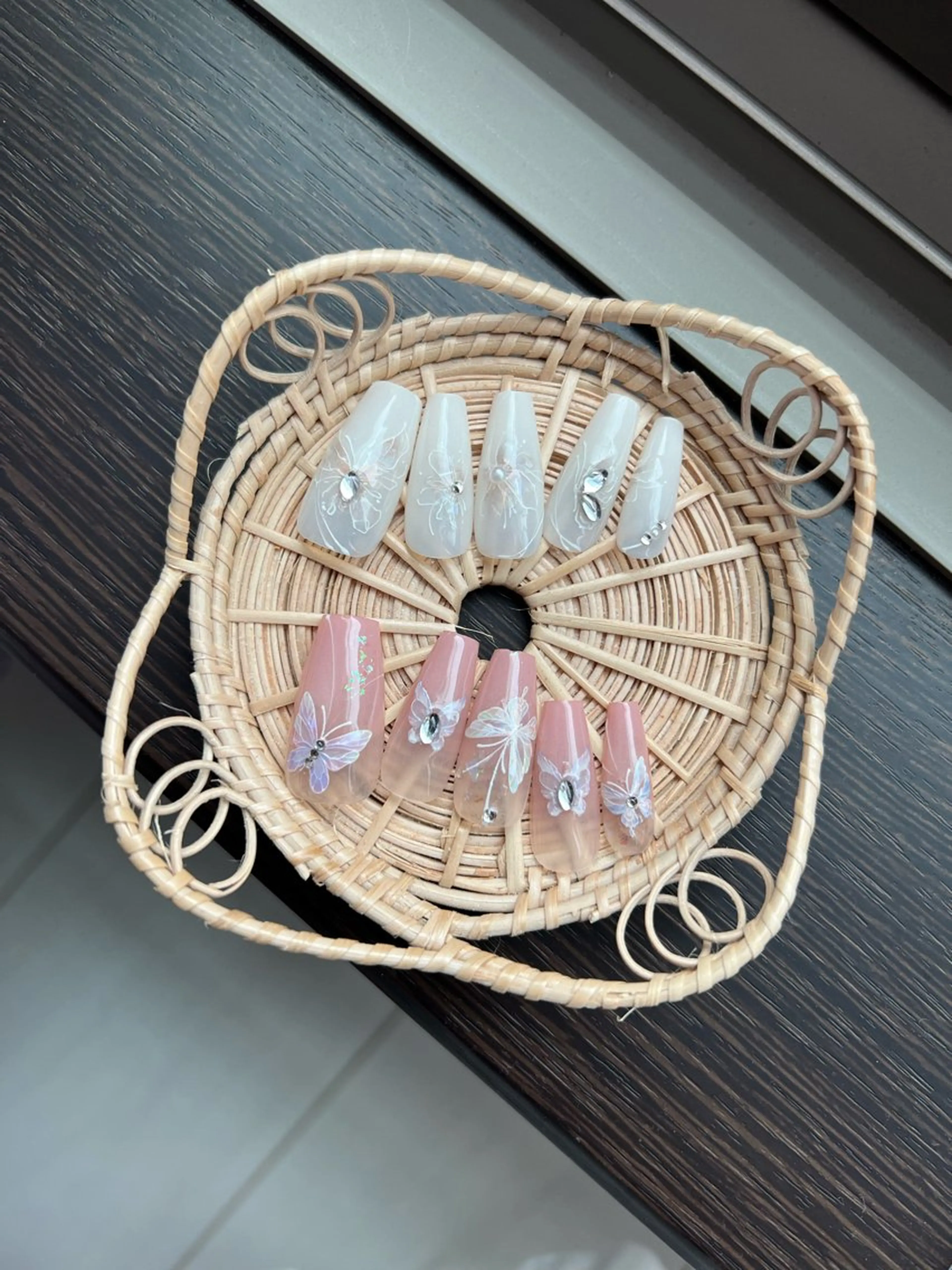 ロング チ まるこのネイルデザイン