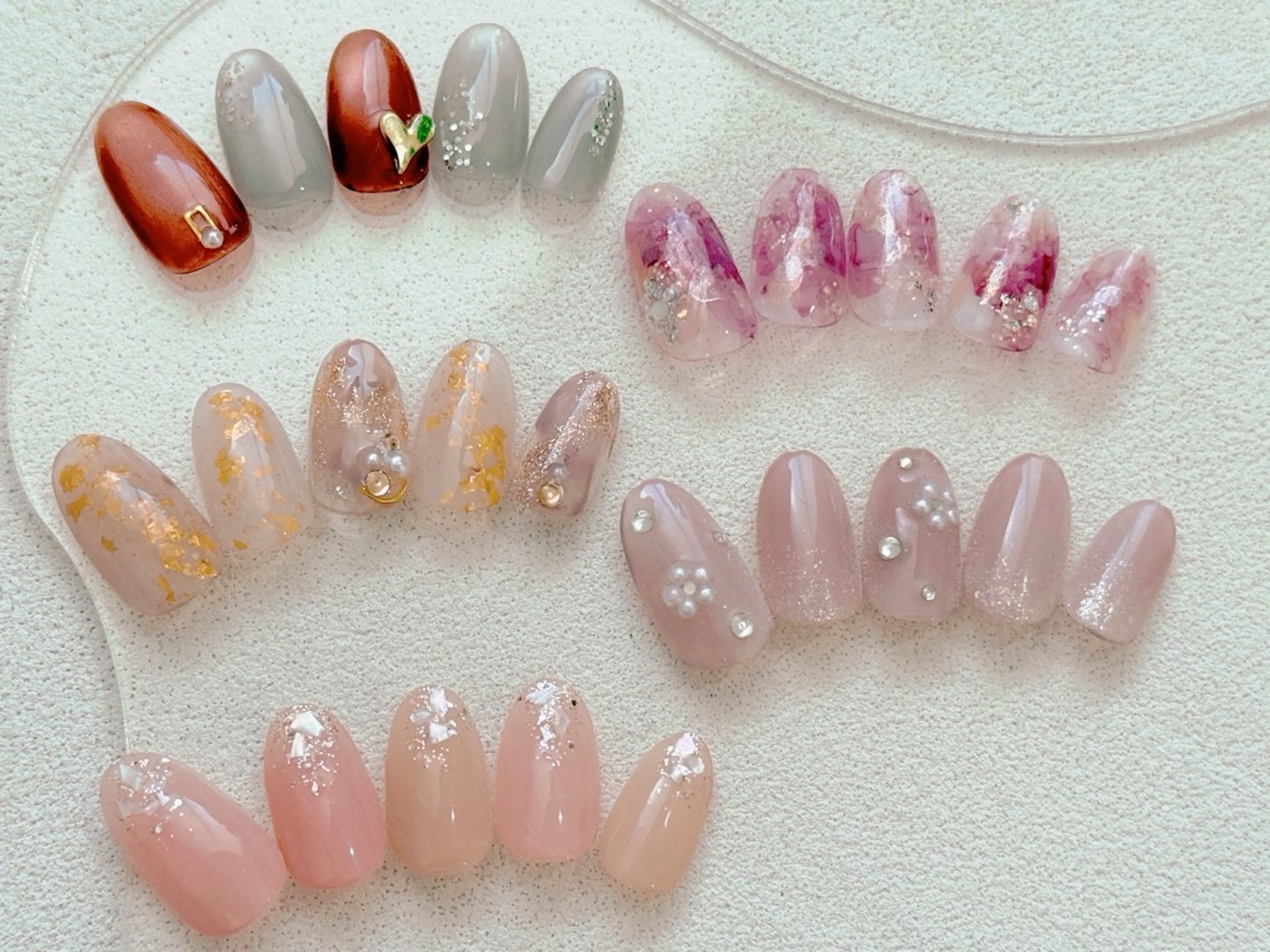 ✨定額可愛いデザインネイル✨60種類以上から選べます！オフ代【ご新規オフ無料、リピーター様500円】の写真