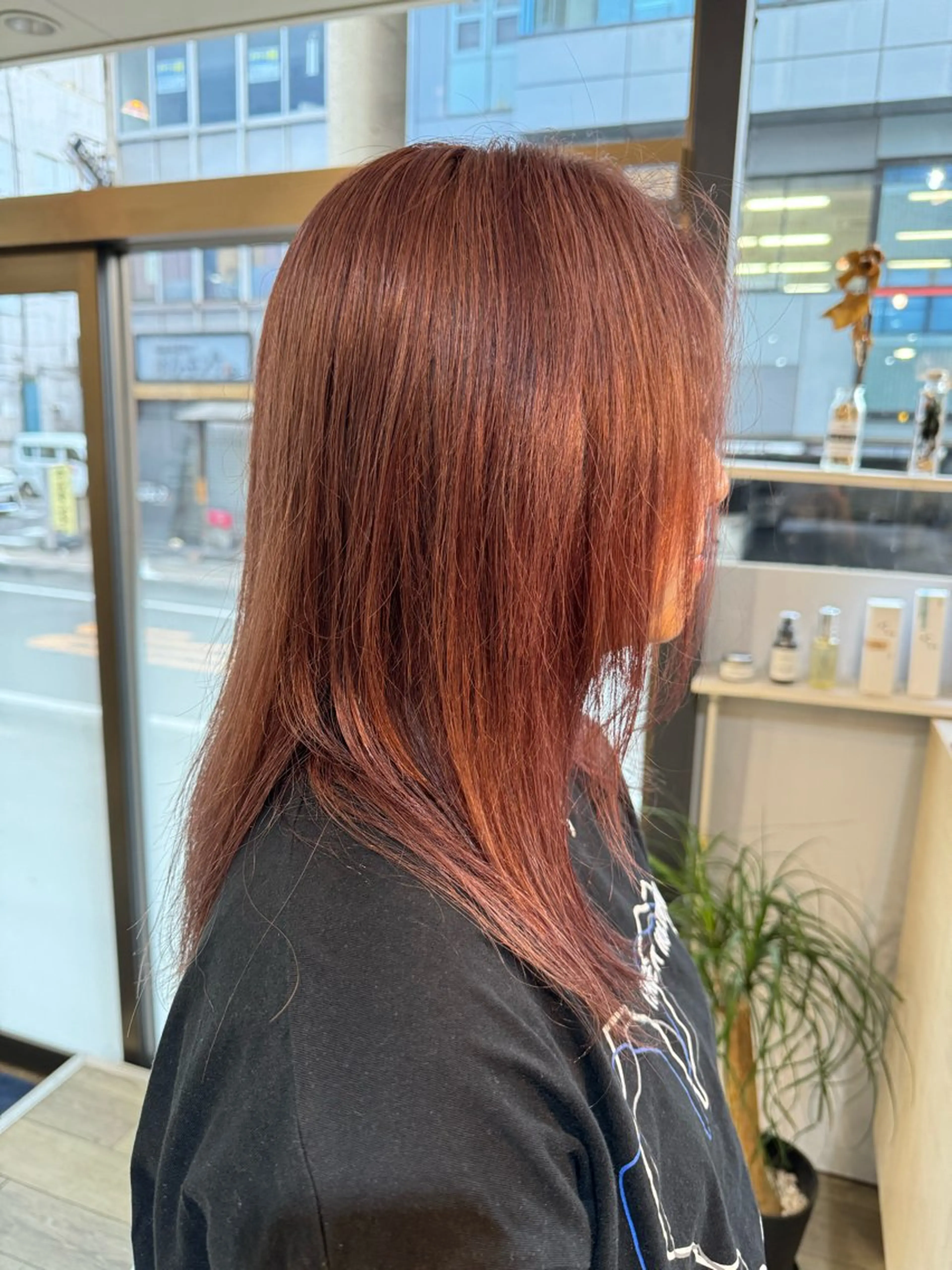 セミロング カット ヘアカラー トリートメント 米元 春奈のヘアスタイル