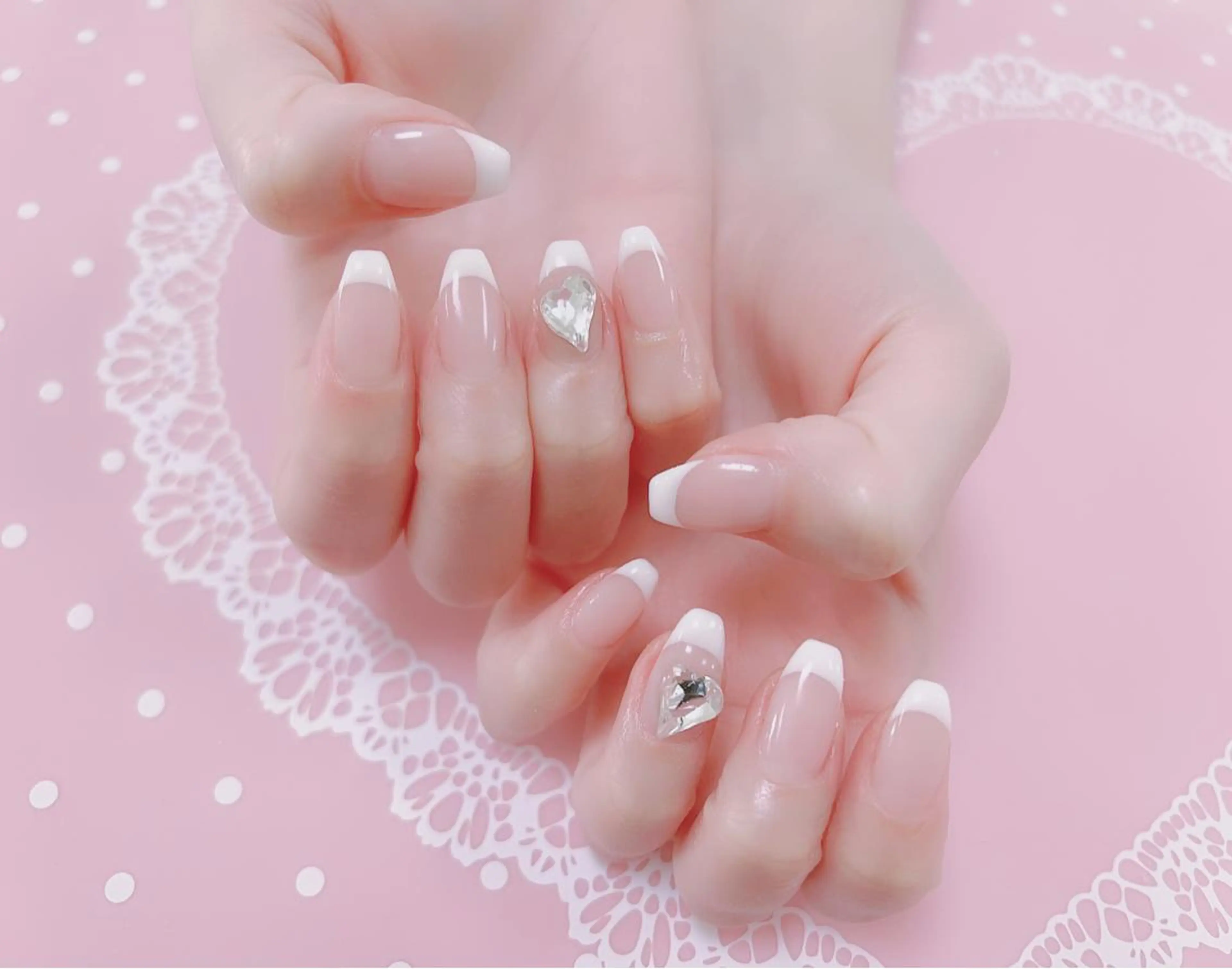 ネイル はぴねす所属・横浜 美夢のネイルデザイン