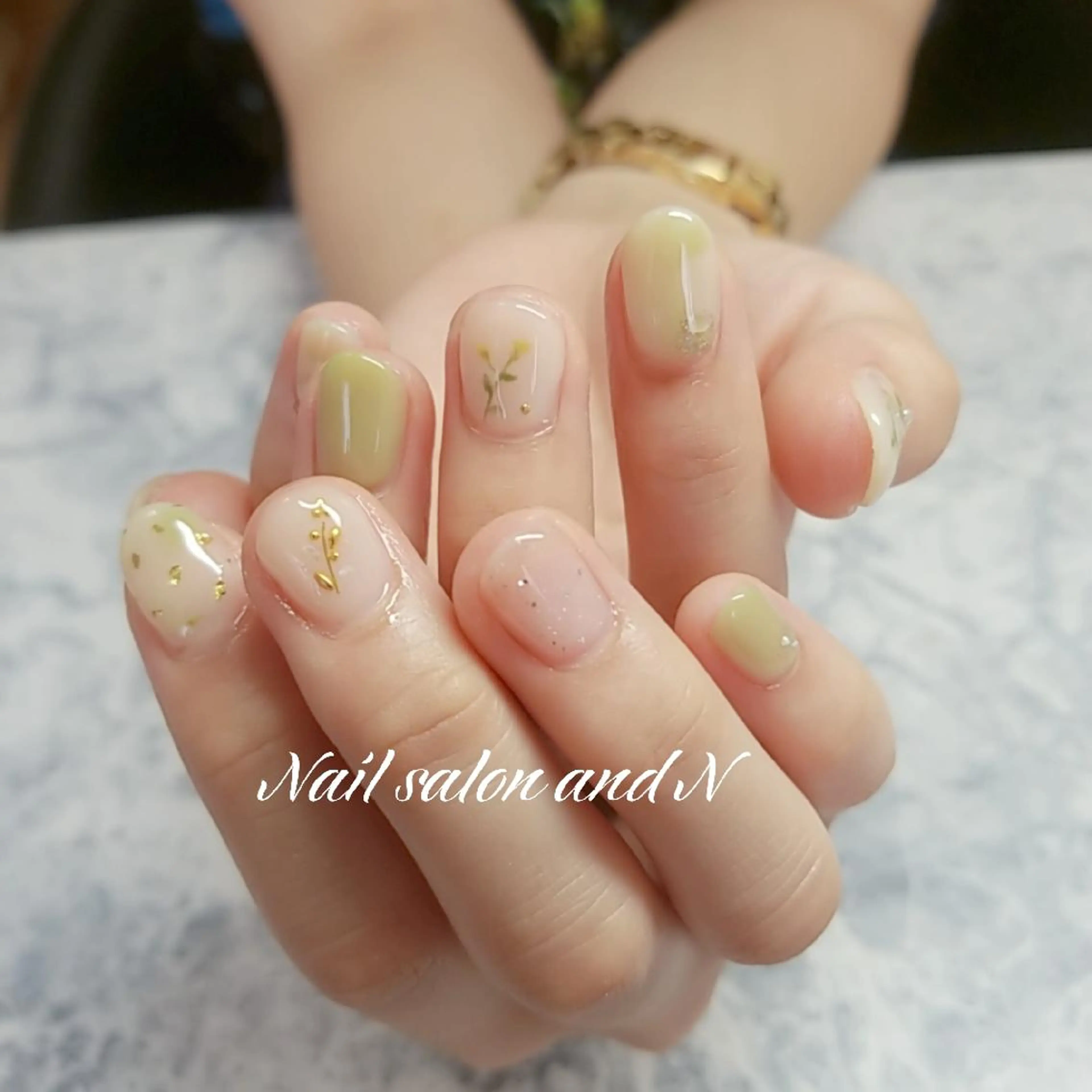 ネイル and Nのネイルデザイン