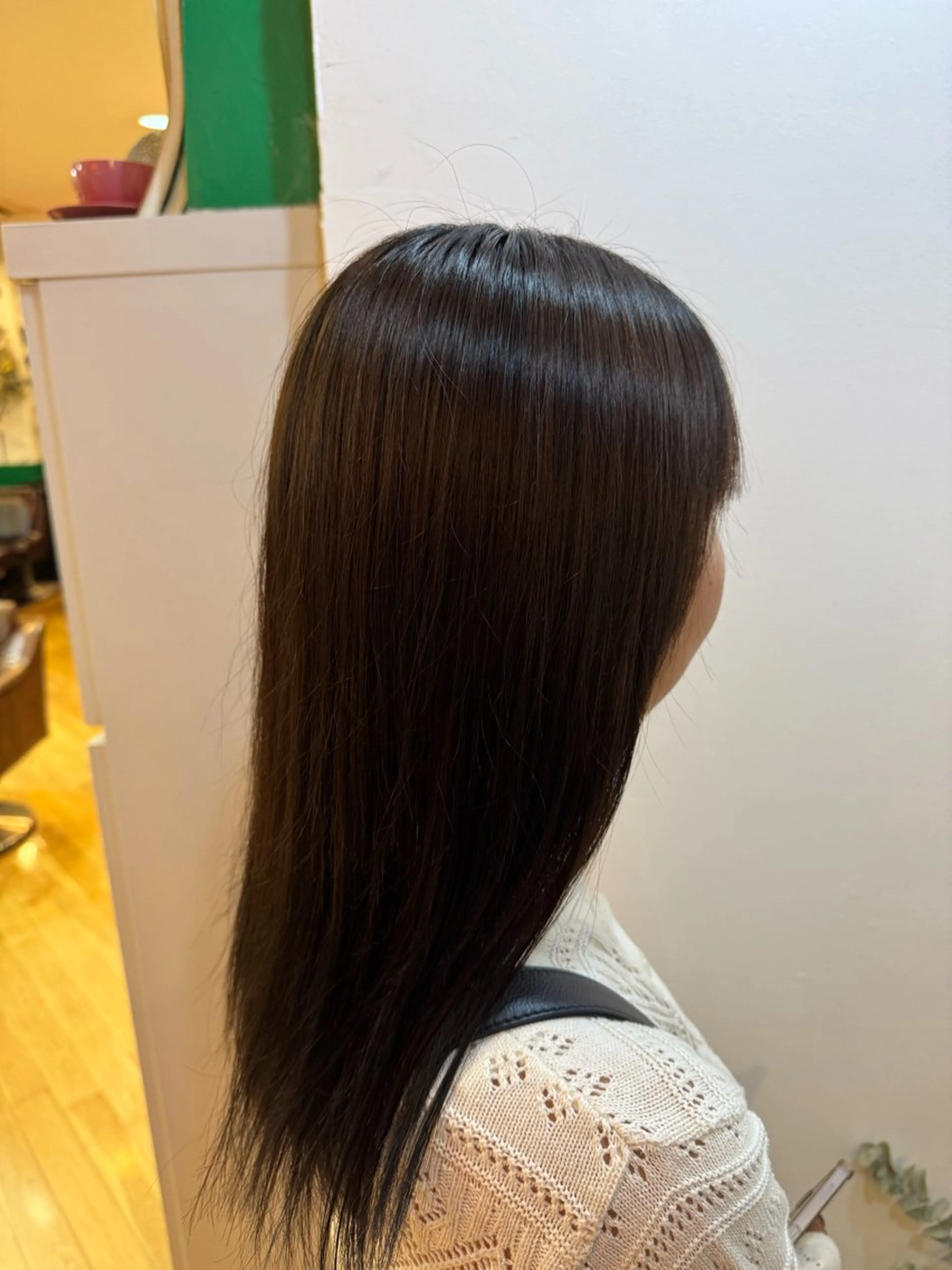 カラー ウマバ ケンタロウのヘアスタイル