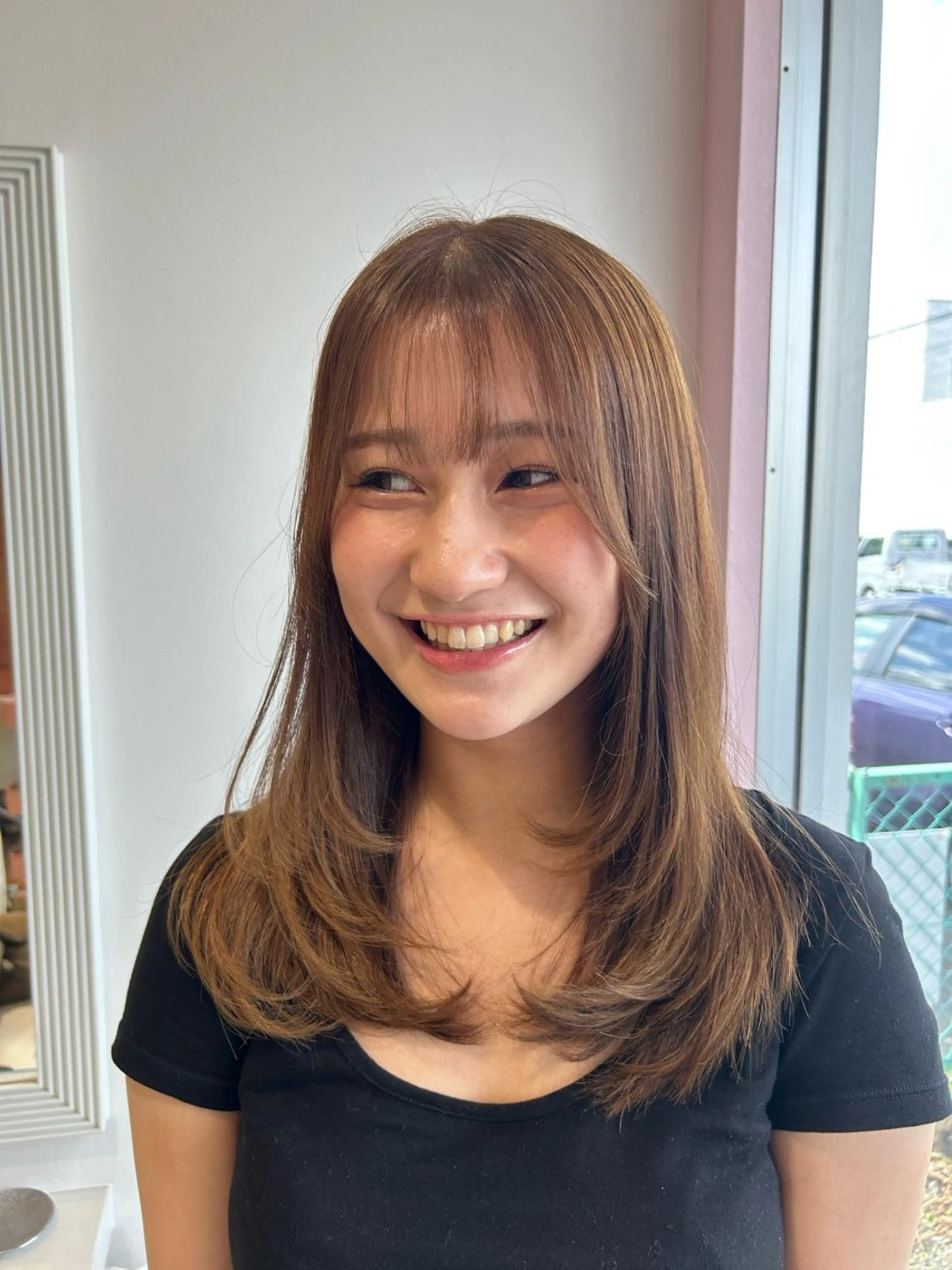 セミロング カラー 顔まわりレイヤー 顔周りカット レイヤーカット 🩷愛咲🩷レイヤー /透明感カラーのヘアスタイル