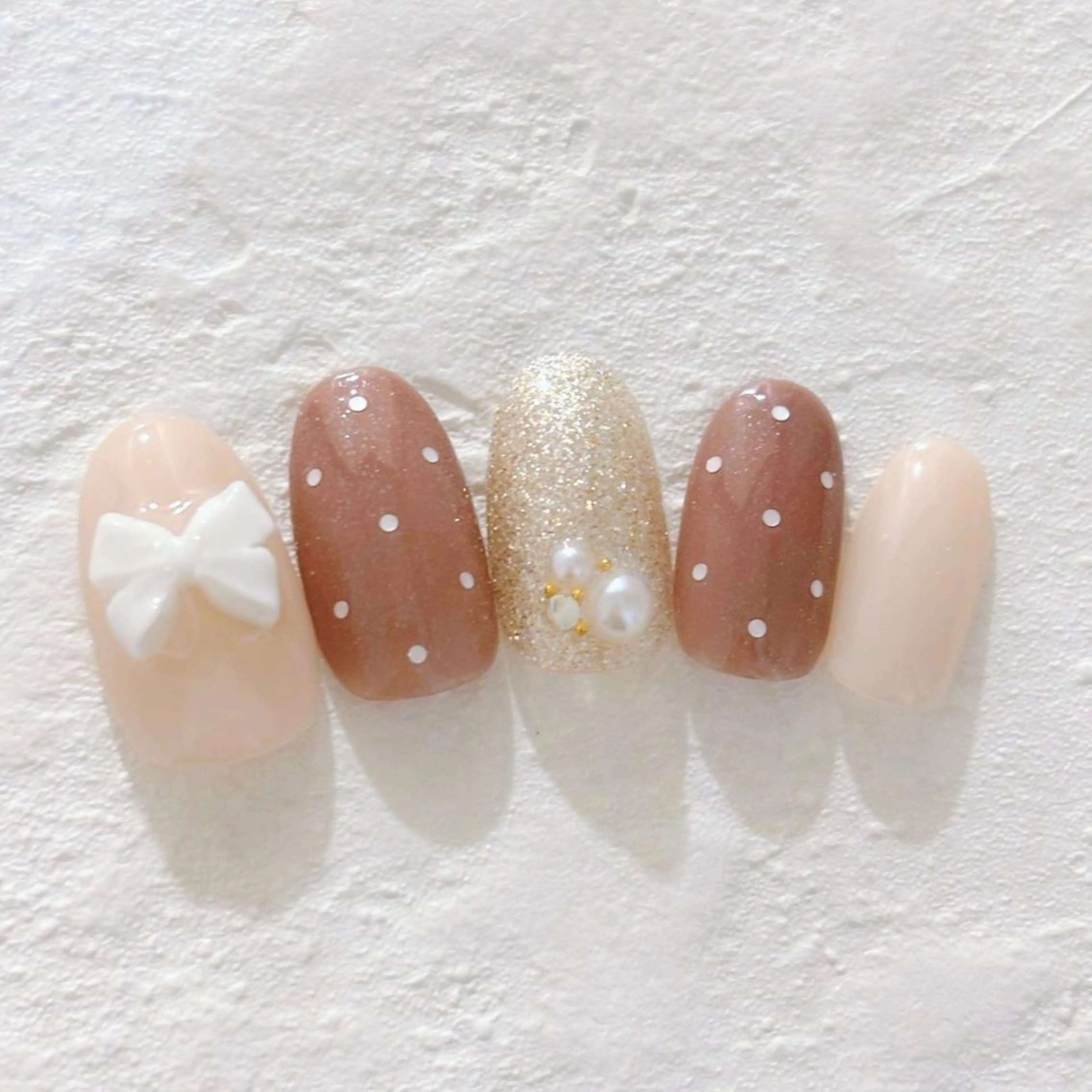 ネイル Reline まつげ、ネイルのマツエク・マツパデザイン