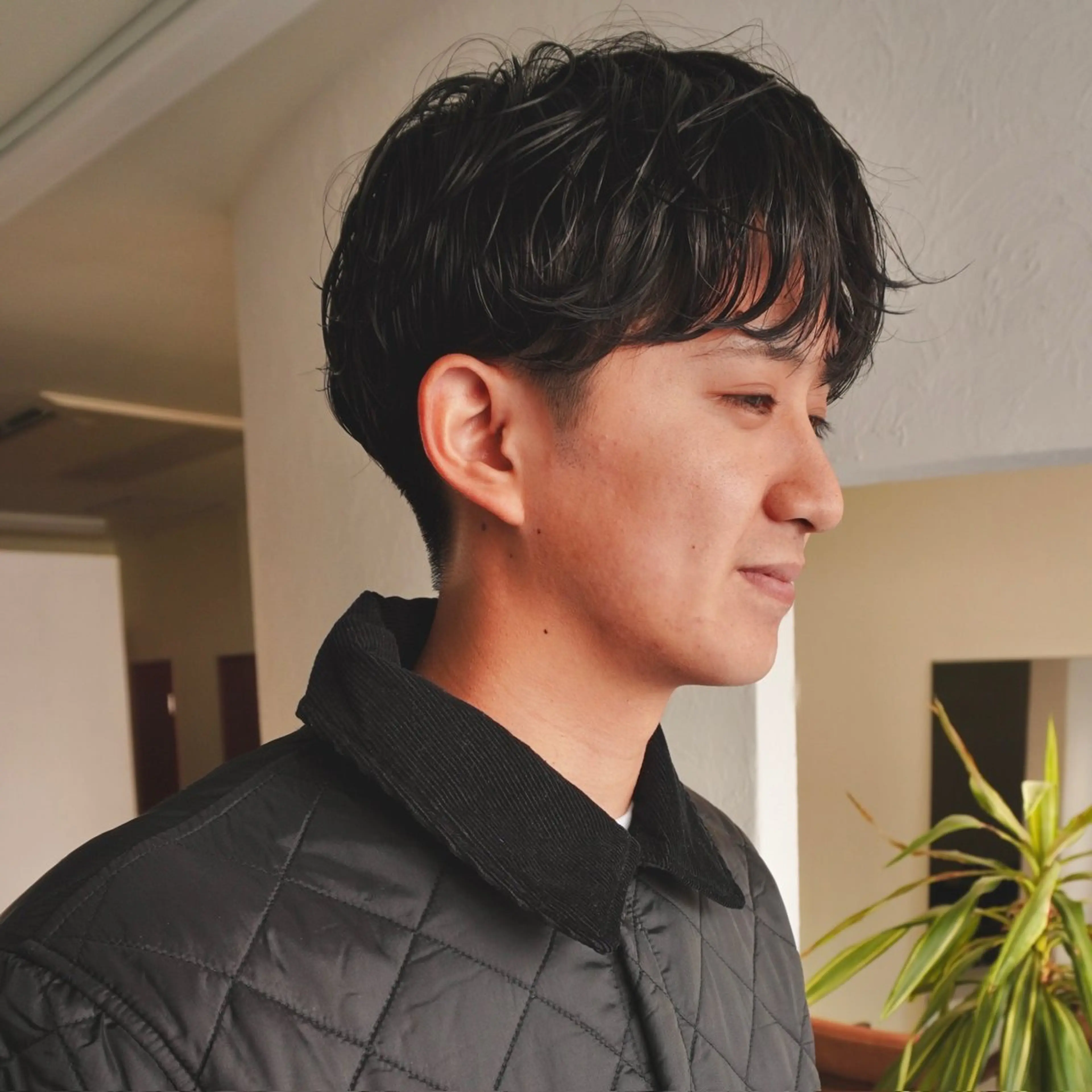 ショート パーマ メンズ メンズパーマ ニュアンスパーマ カット パーマ トリートメント メンズハイトーン/栄 /イトウタケルのヘアスタイル