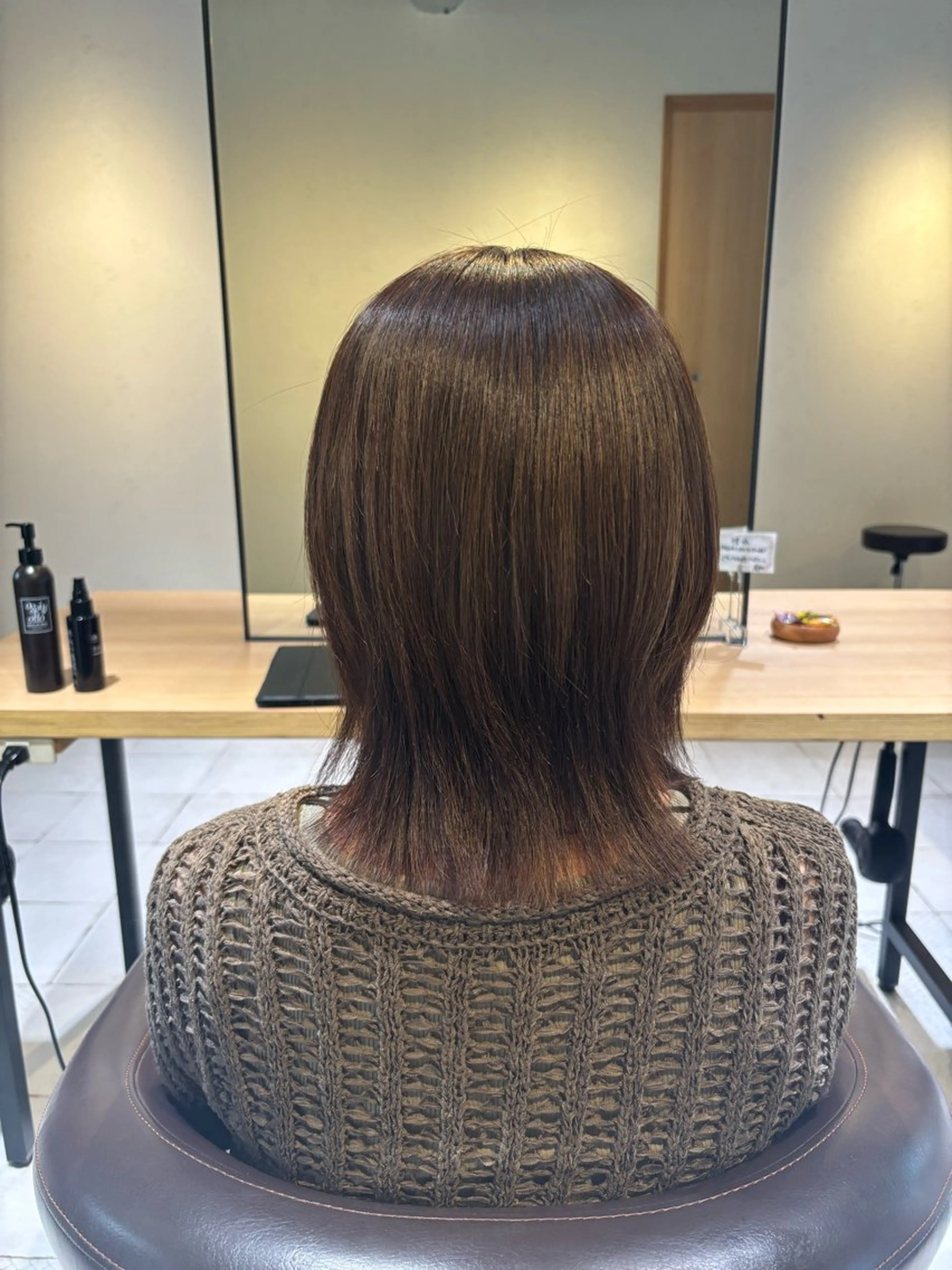 ミディアム 髪質改善 カット 縮毛矯正 トリートメント 尾形 百花のヘアスタイル