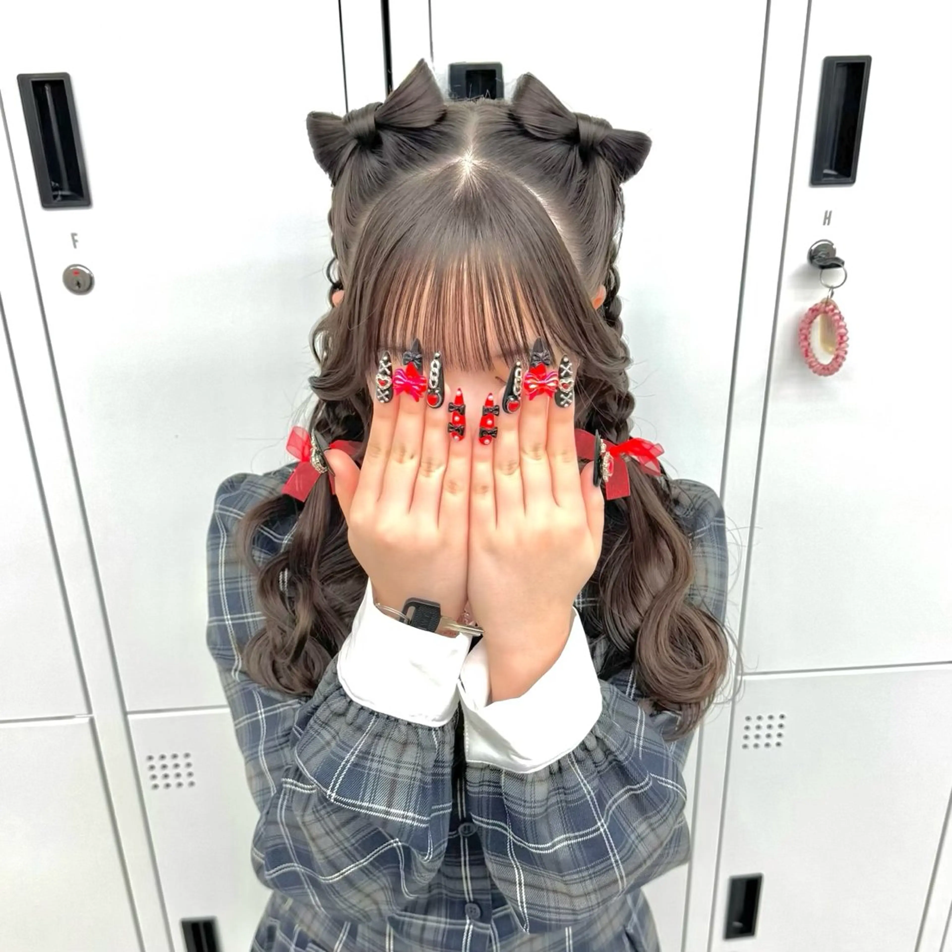 ロング ヘアアレンジ ヘアセット ヘアメ🎀推しカラー 🥣横浜/しほ🧸のヘアスタイル