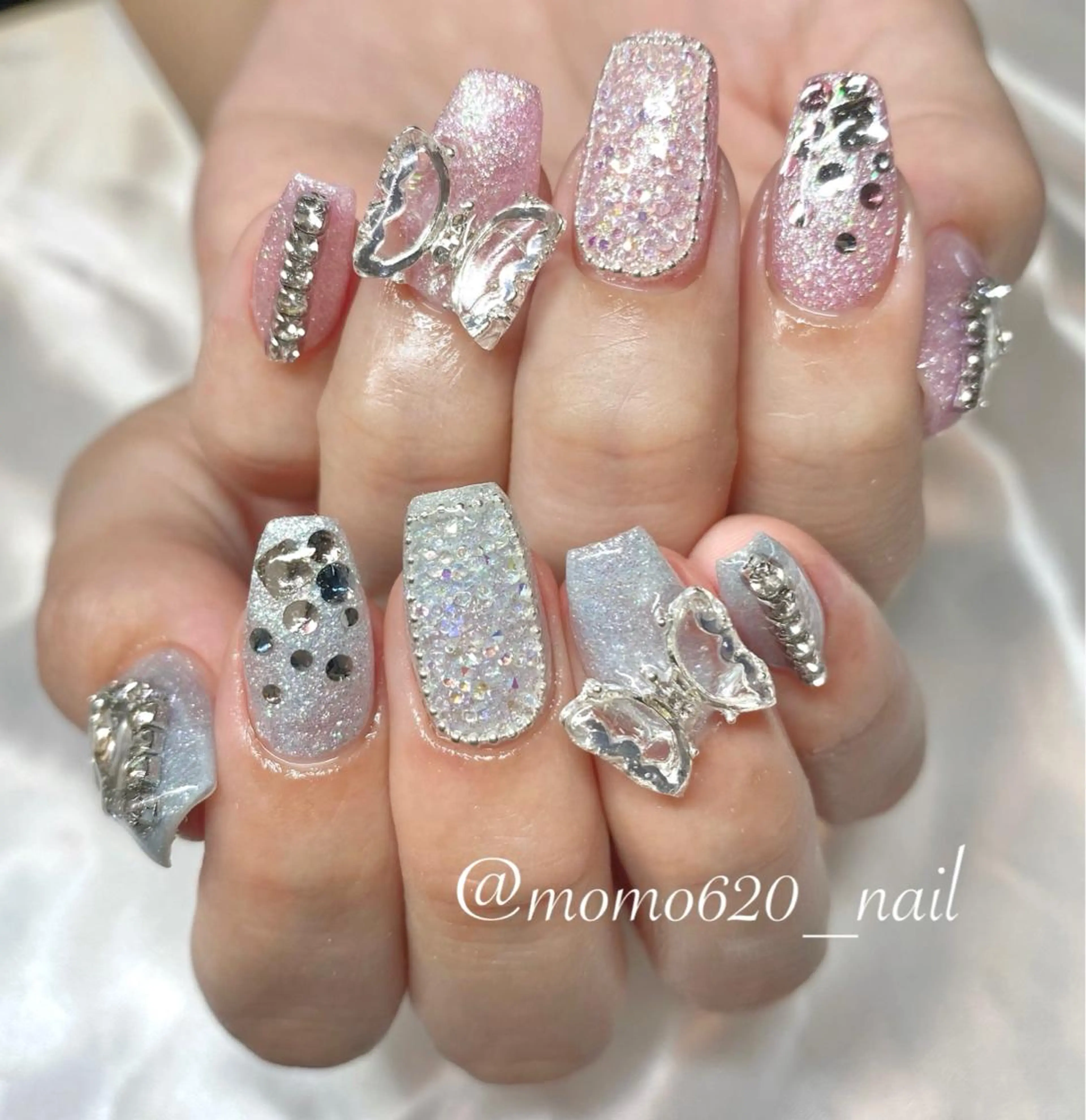 ネイル Nail salon Hemiy所属・momoka🤍 四ツ橋のネイルデザイン