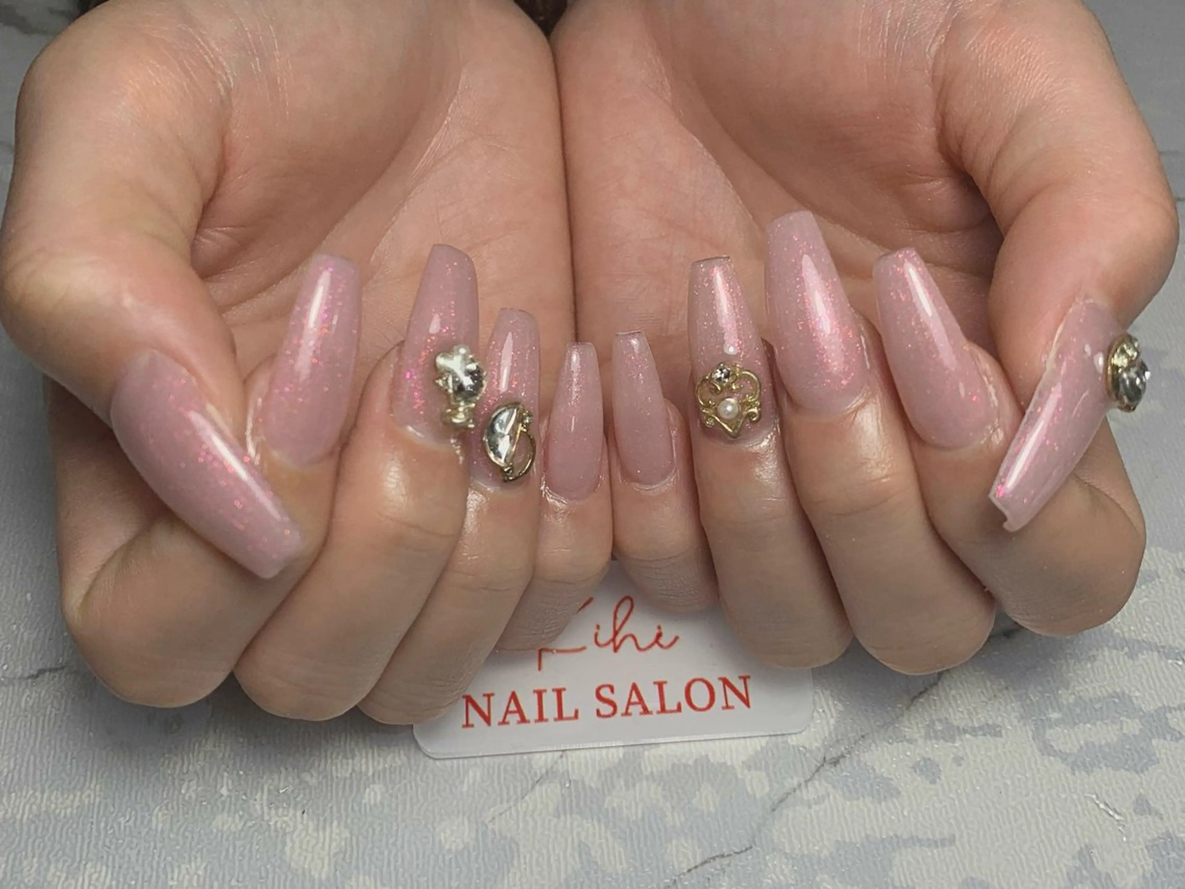 ネイル アートネイル フレンチネイル ジェルネイル グラデーション 韓国ネイル ハンドネイル さくら💮💮 【オフ無料】のネイルデザイン