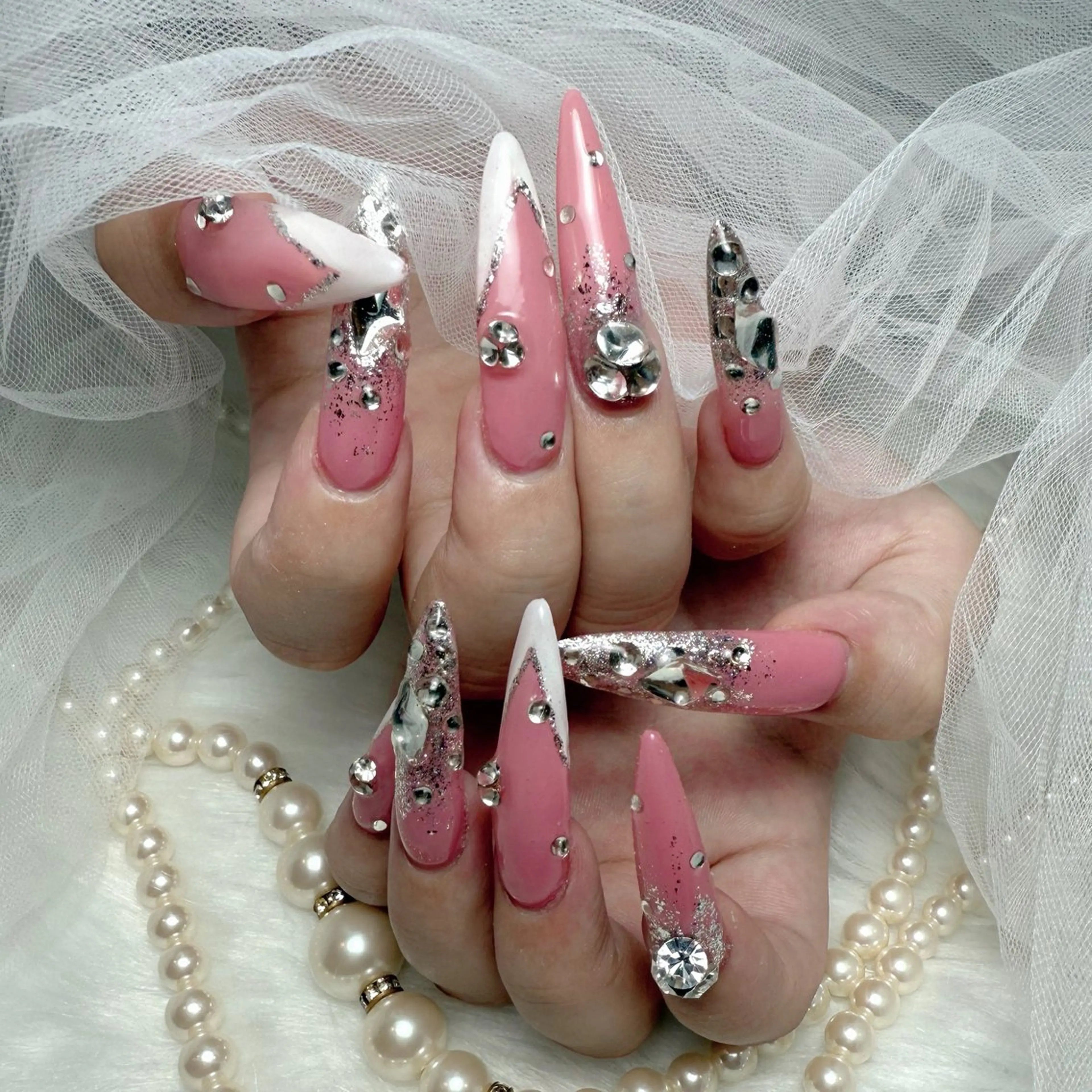 ロング ハンドネイル Conjunim MAMI🎀✨のネイルデザイン