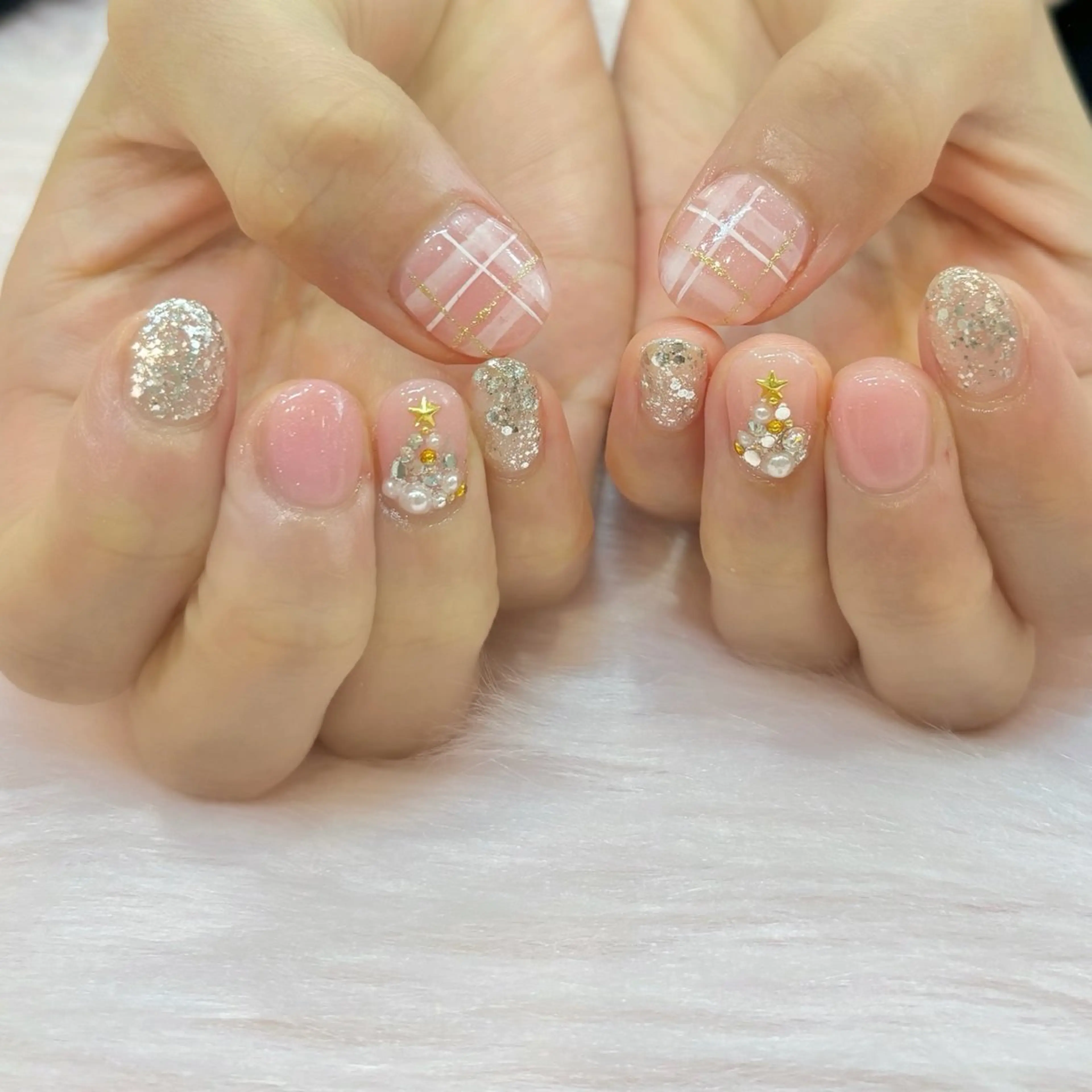 ネイル ハンドネイル emu haruのネイルデザイン