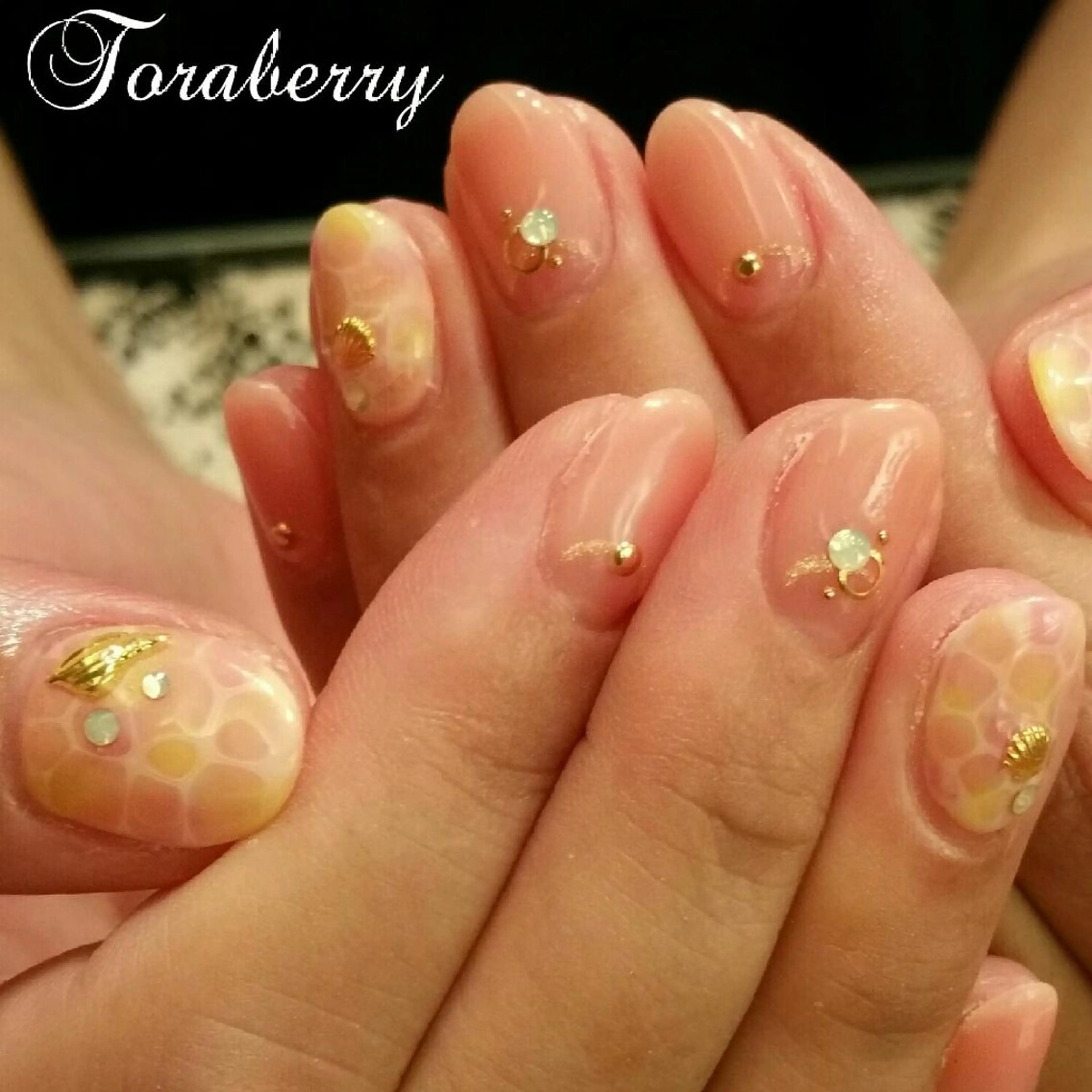 ネイル ハンドネイル ネイリスト なつみのネイルデザイン