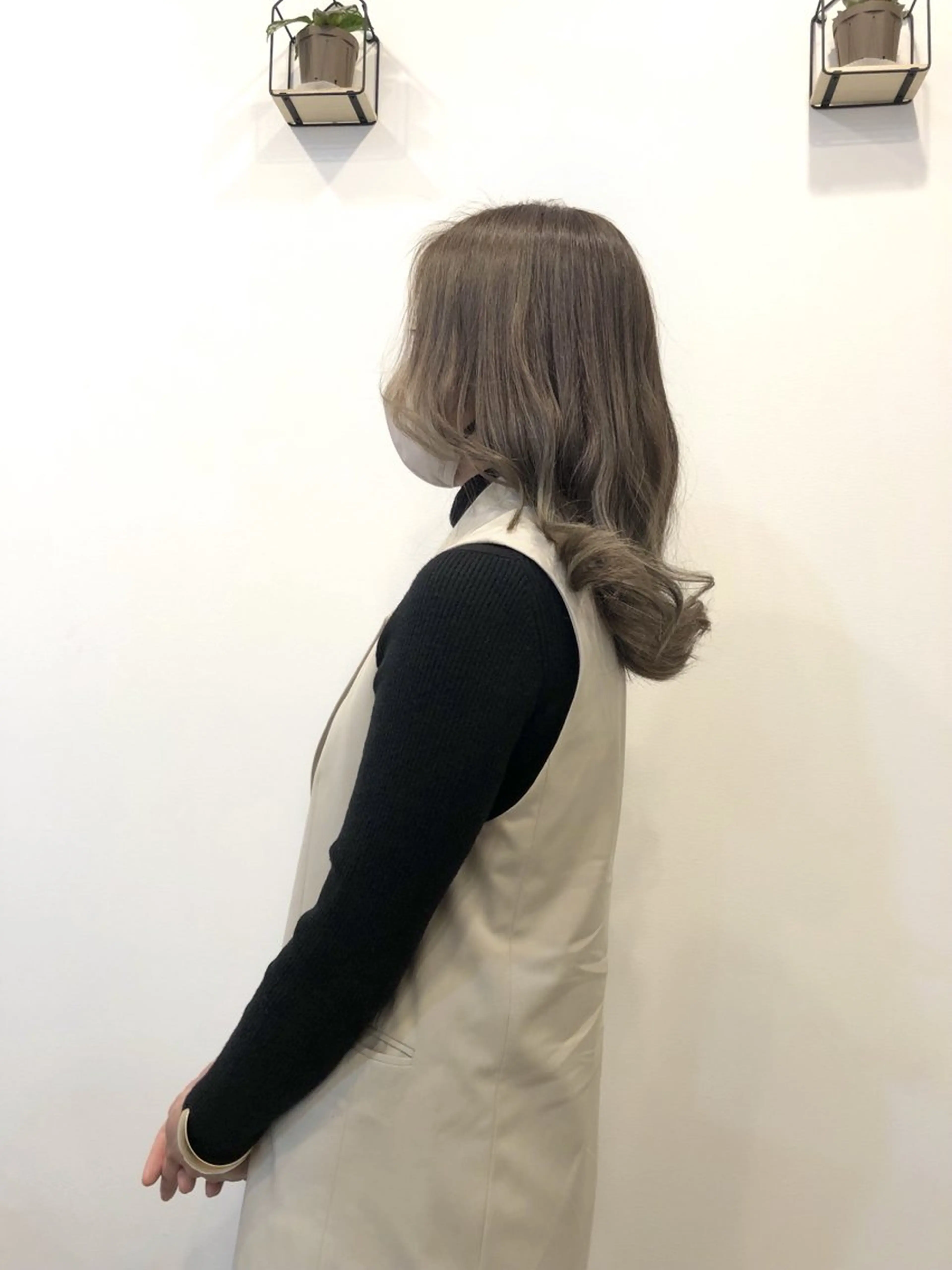 ロング カラー アディクシーカラー イルミナカラー 顔周りカット レイヤーカット ヘアルーム カフーのヘアスタイル