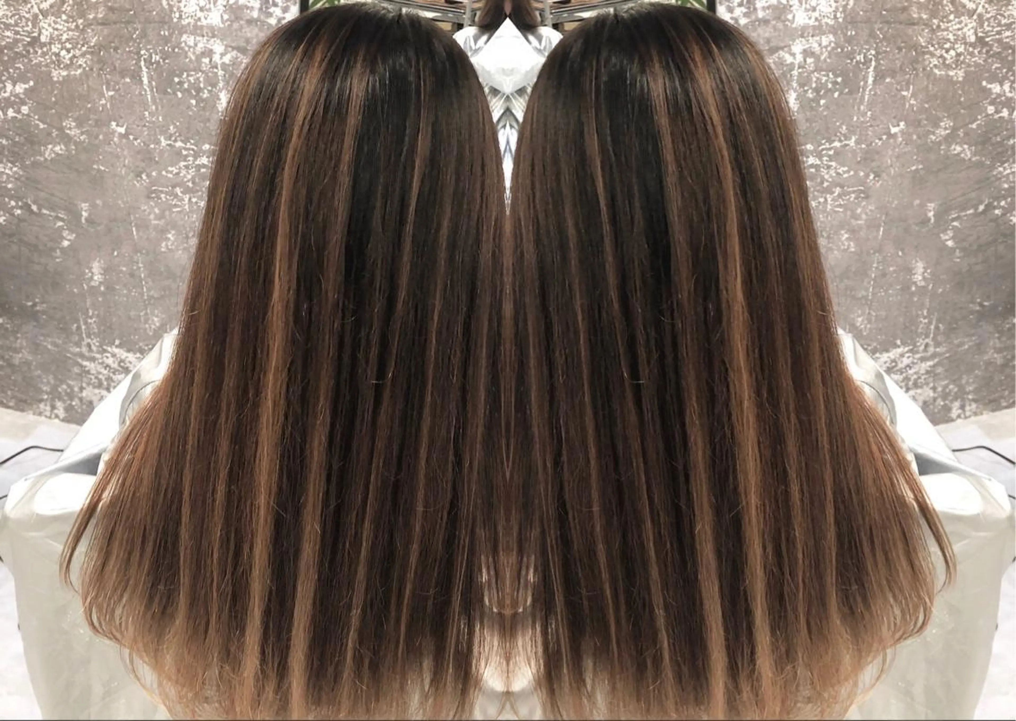 セミロング カラー ヘアアレンジ シールエクステ バレイヤージュ デザインカラー ハイライトカラー エクステ アンドウ ユウ/ レイヤーカット/韓国のヘアスタイル