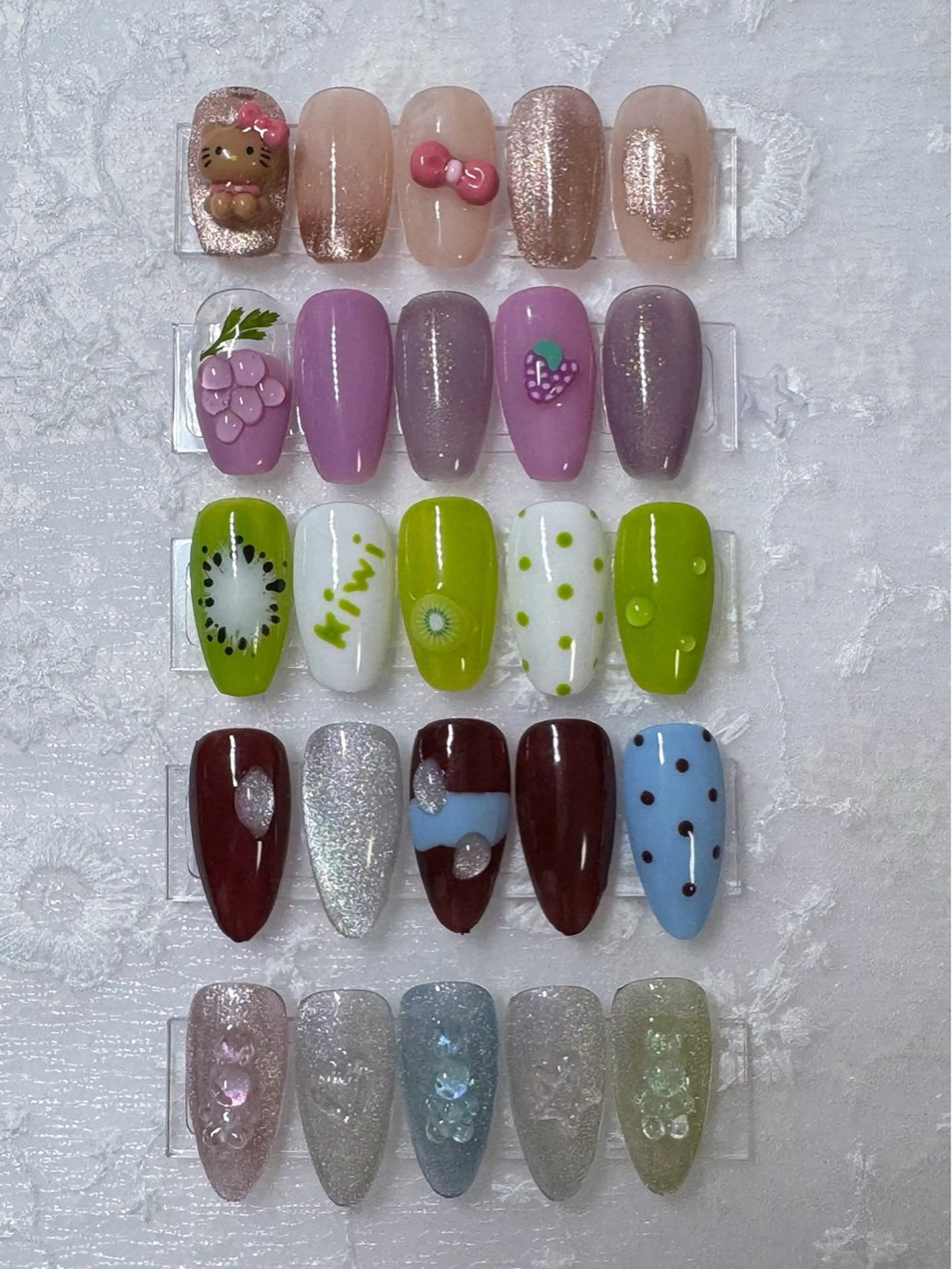 ネイル ビューティーサロン フラワーズ所属・ビューティーサロン フラワーズ ヒのネイルデザイン