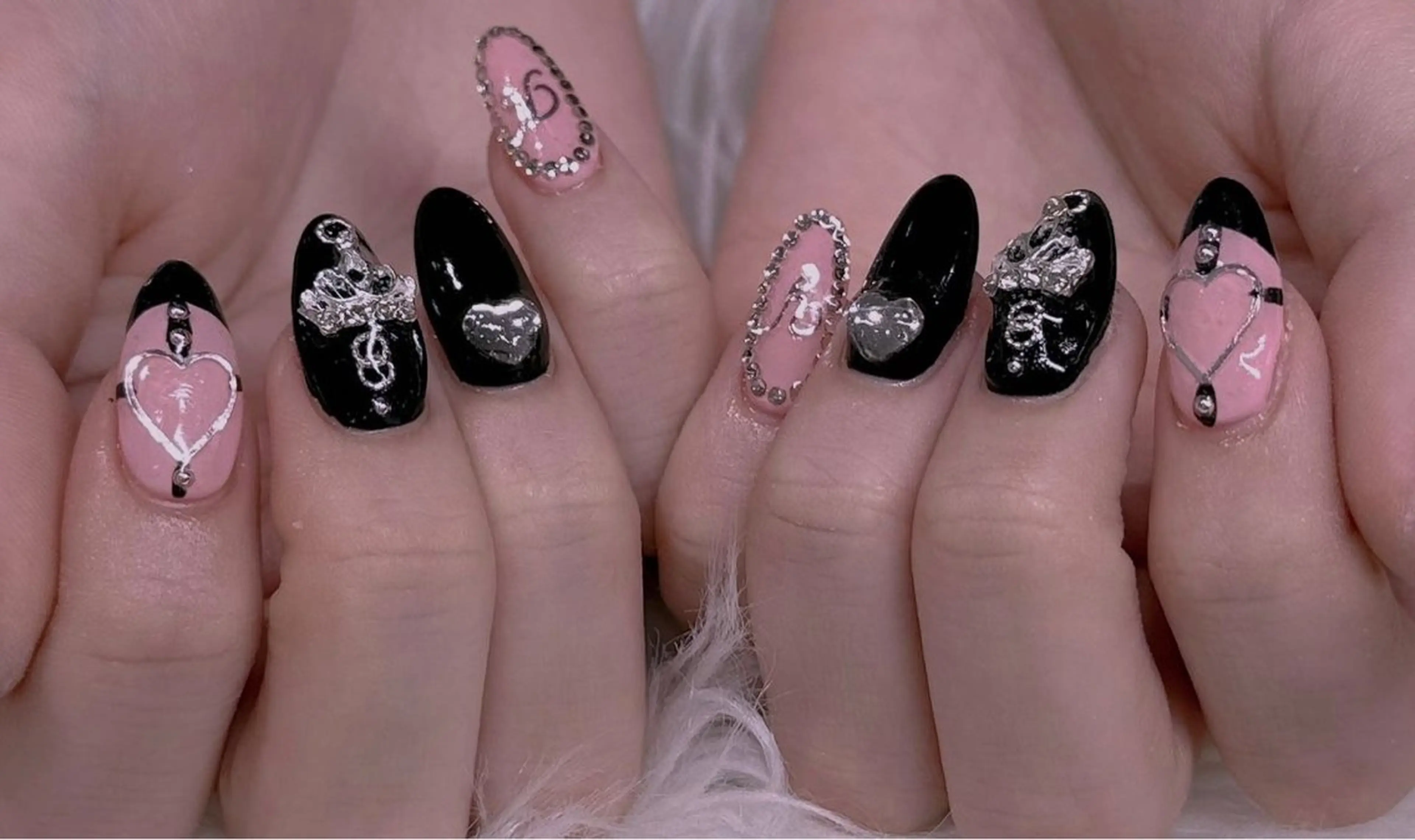 ネイル 美爪パラジェル導入店 Sunnilyのネイルデザイン