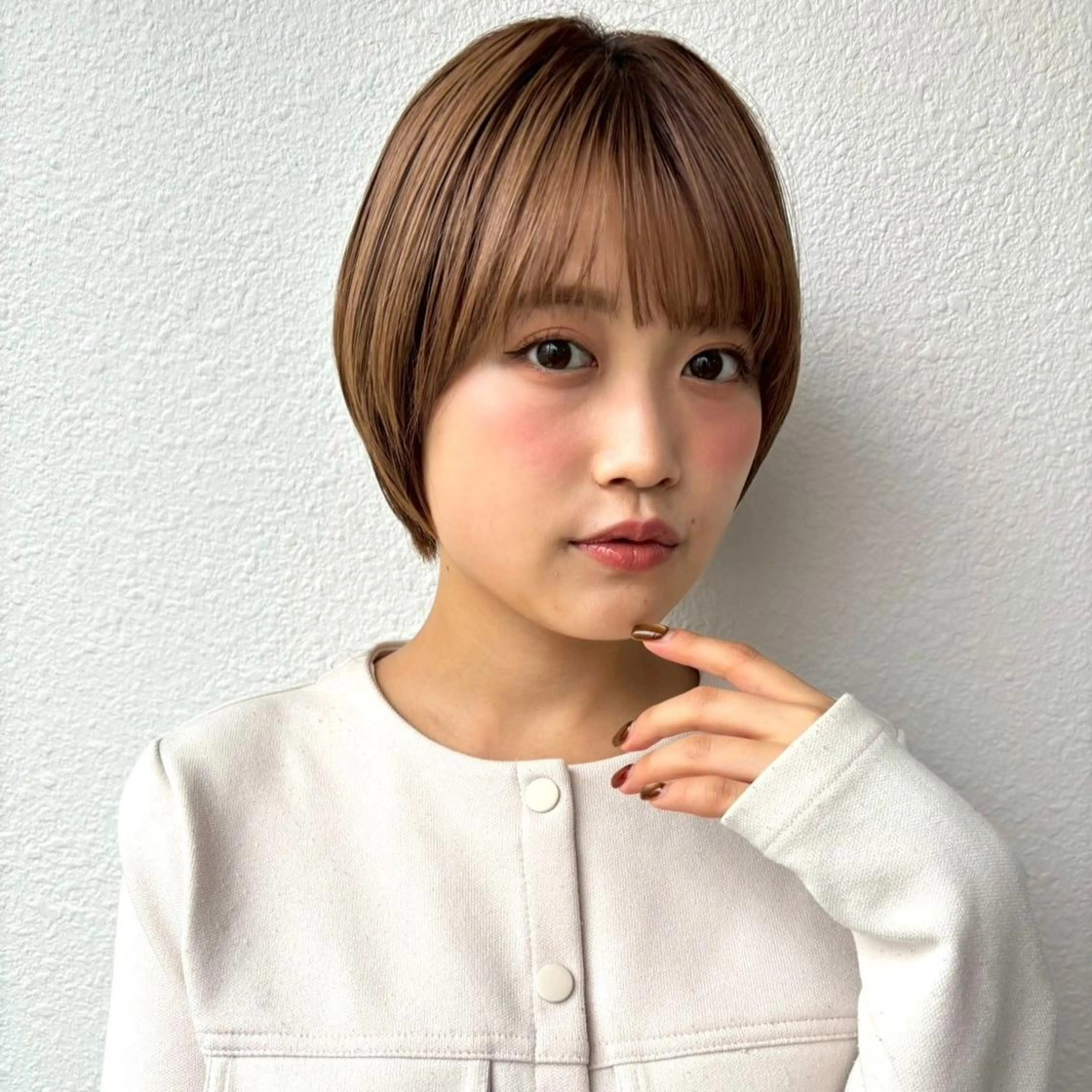 ショート 透明感カラー✨ よしの じろうのヘアスタイル