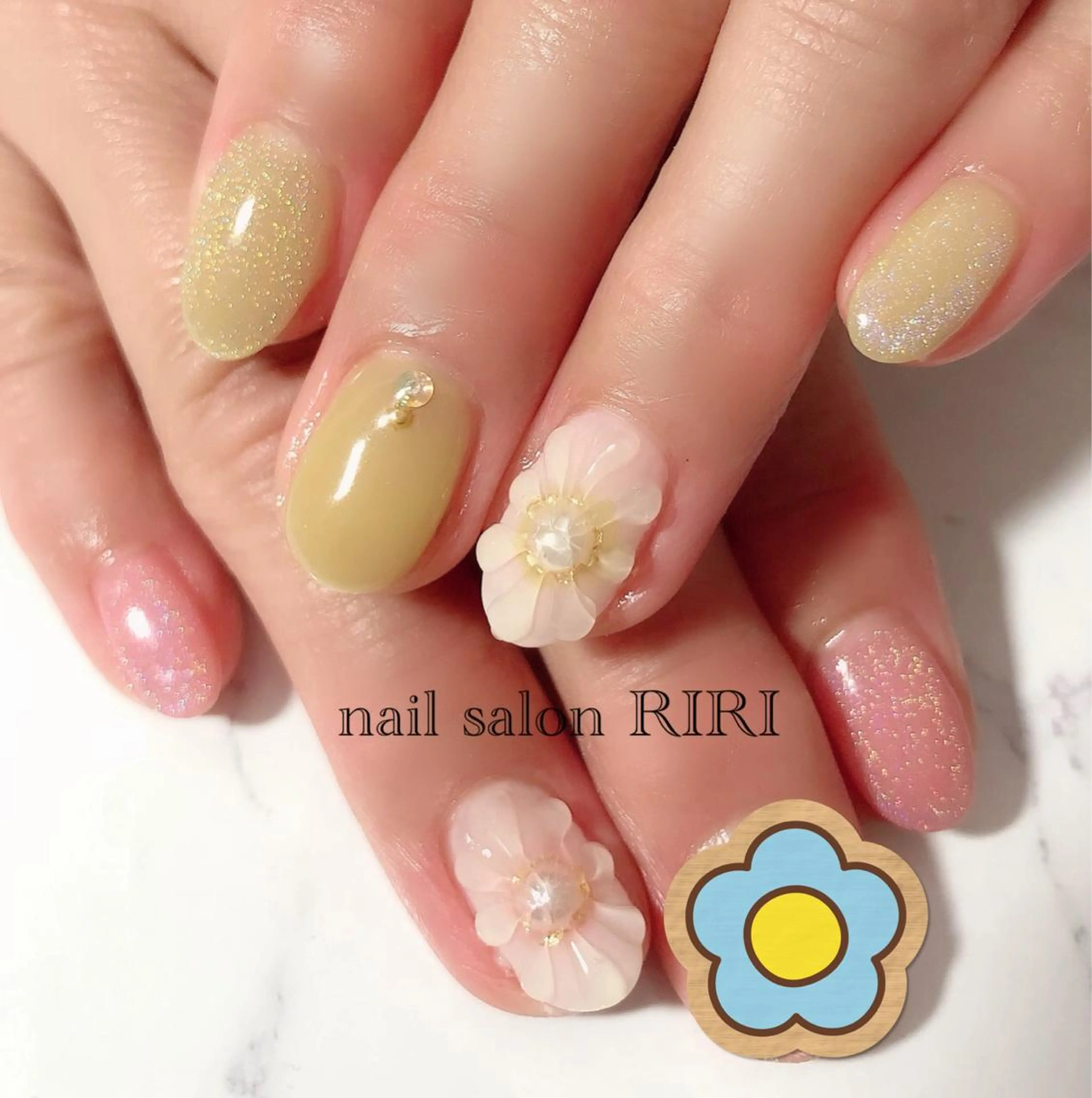 ネイル フラワーネイル マグネットネイル ぷっくりネイル private  nail  salon RIRI所属・RIRI リリのネイルデザイン