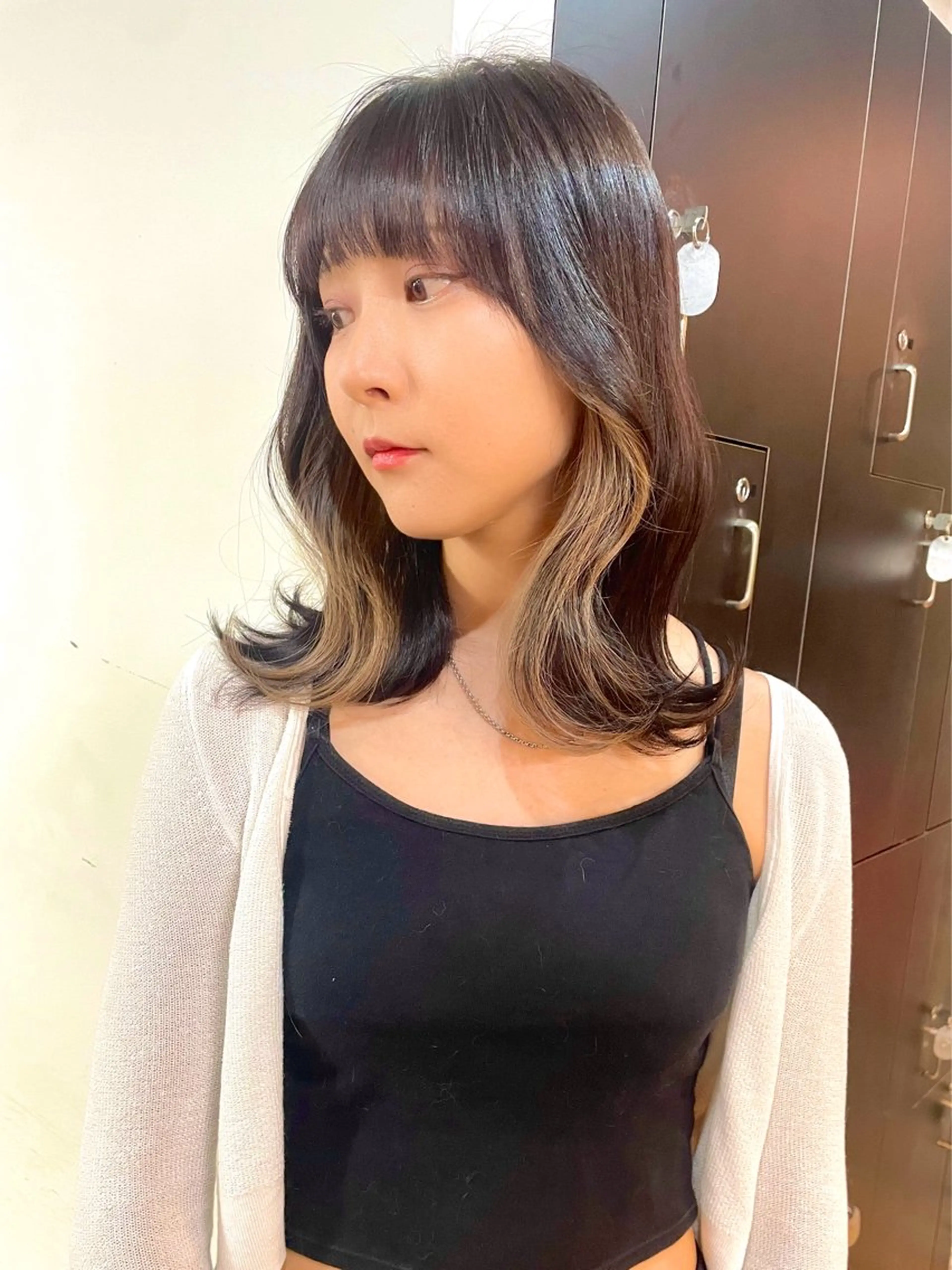 ミディアム カット ヘアカラー トリートメント 横山 奈央のヘアスタイル