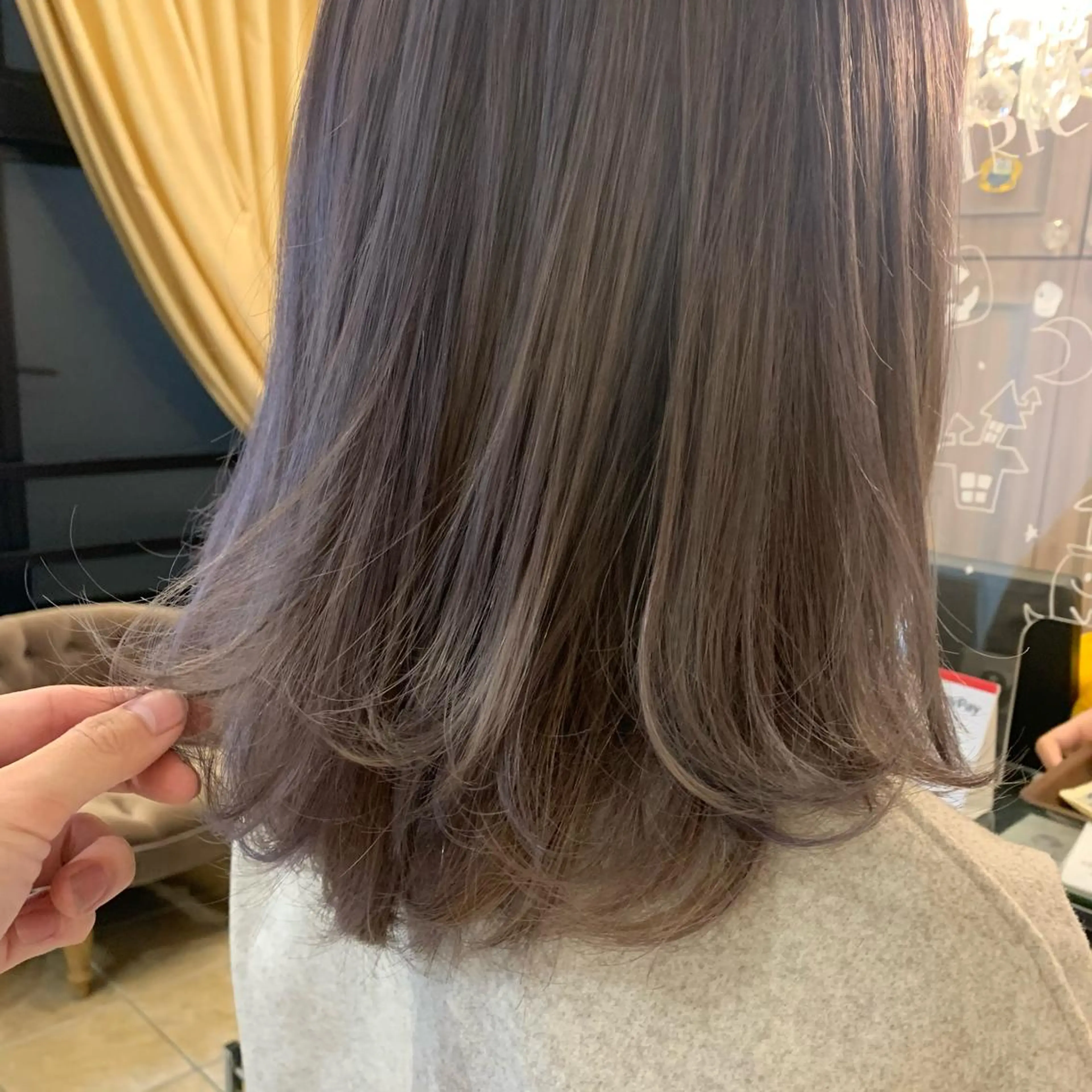 ミディアム ヘアカラー 棚橋 光海のヘアスタイル