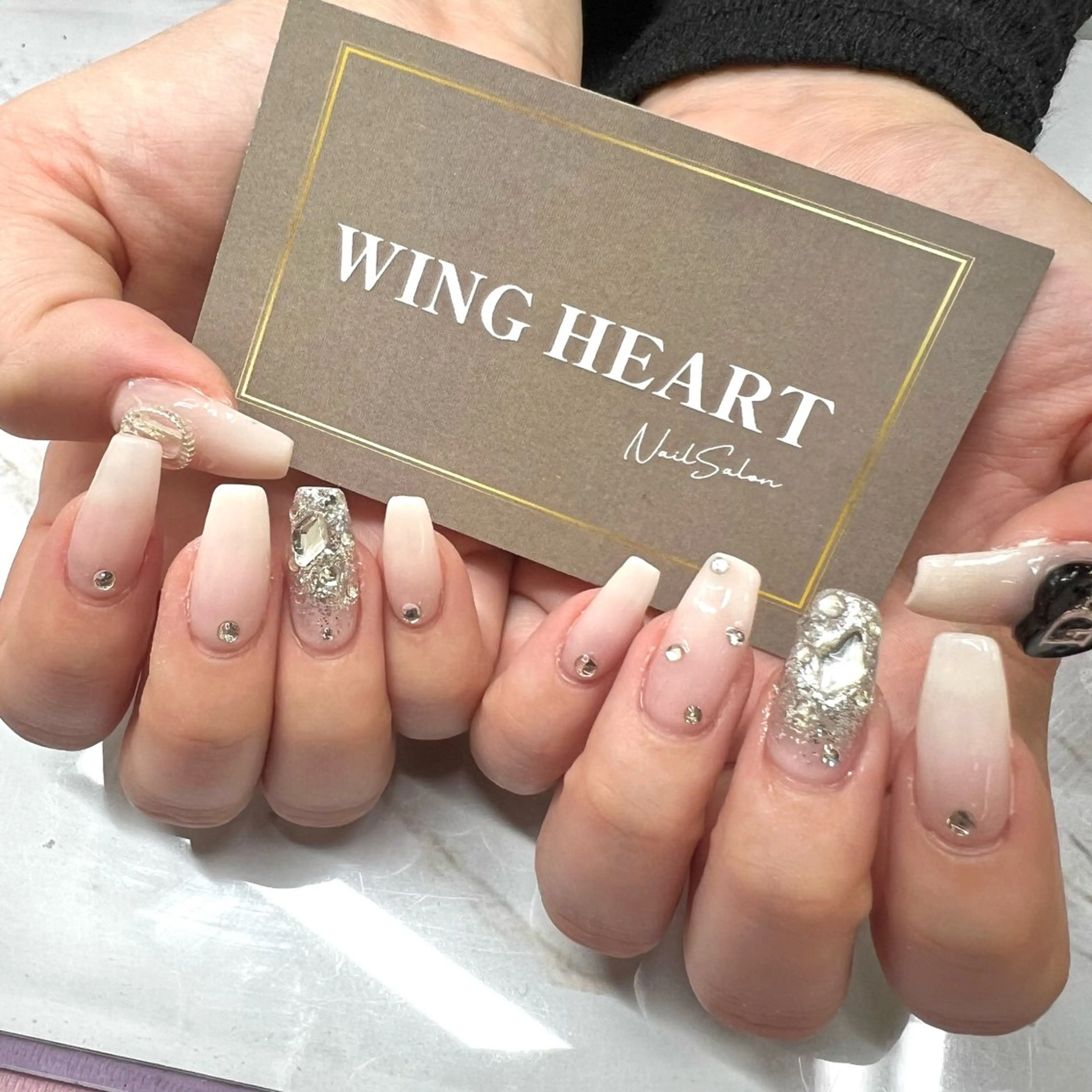 ネイル I. AYUMIのネイルデザイン