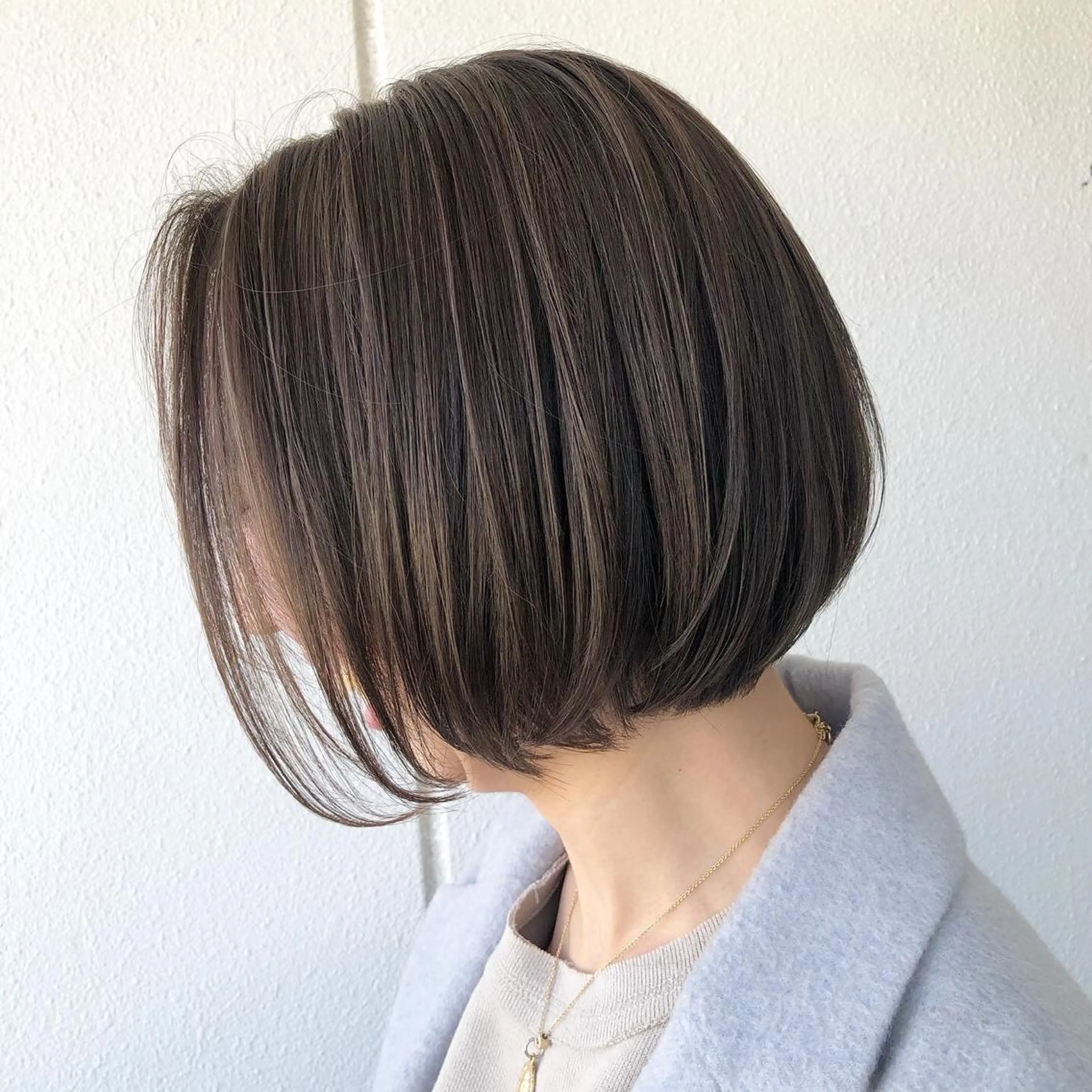 ショート カラー ハイライトカラー ボブ ハイライト カット ヘアカラー トリートメント かわさき ともやのヘアスタイル