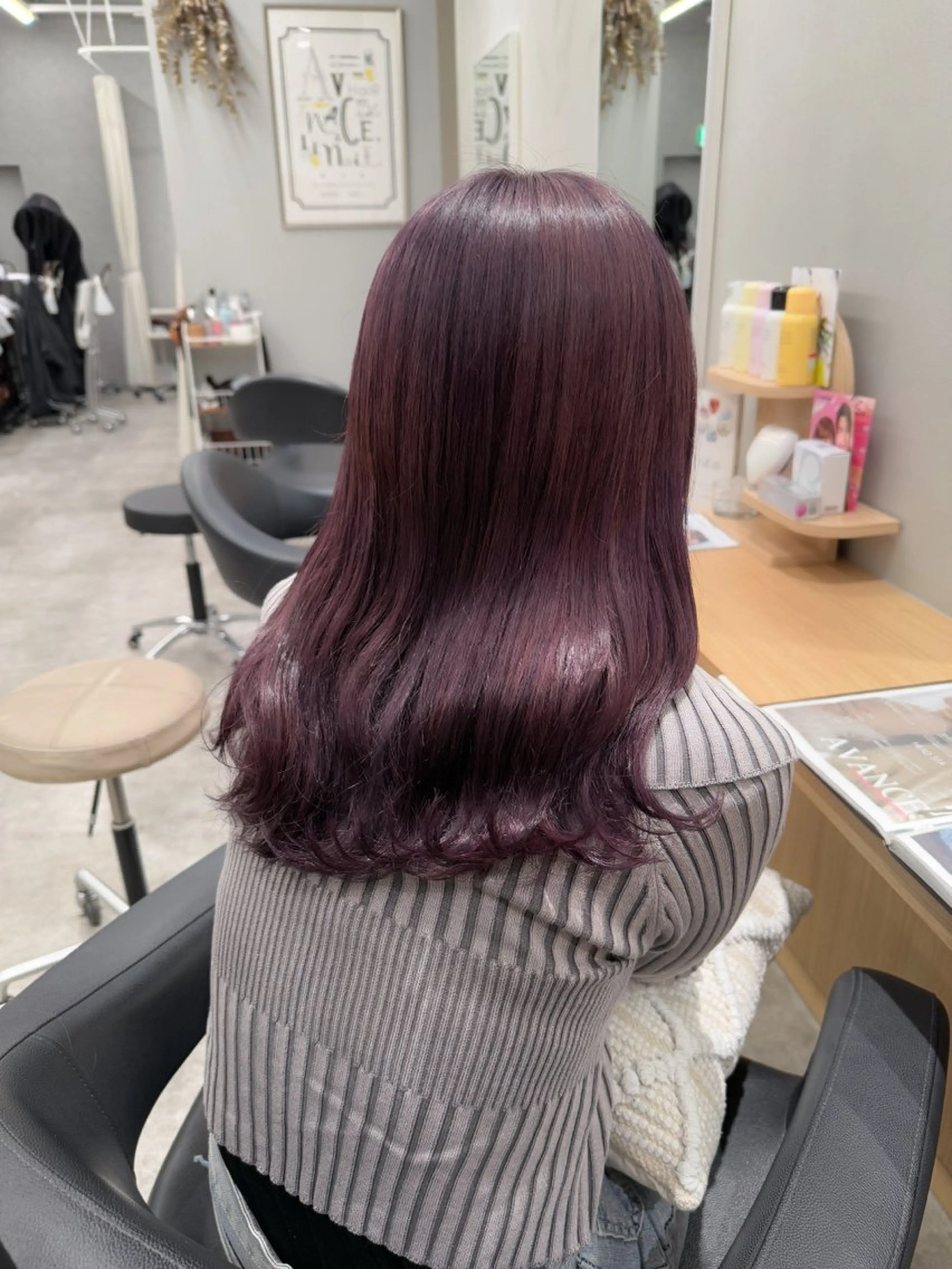 ミディアム カラー ブリーチ ラベンダーカラー ヘアカラー トリートメント 巻ける髪質改善🫧ハ イライト/永田汰伊智のヘアスタイル