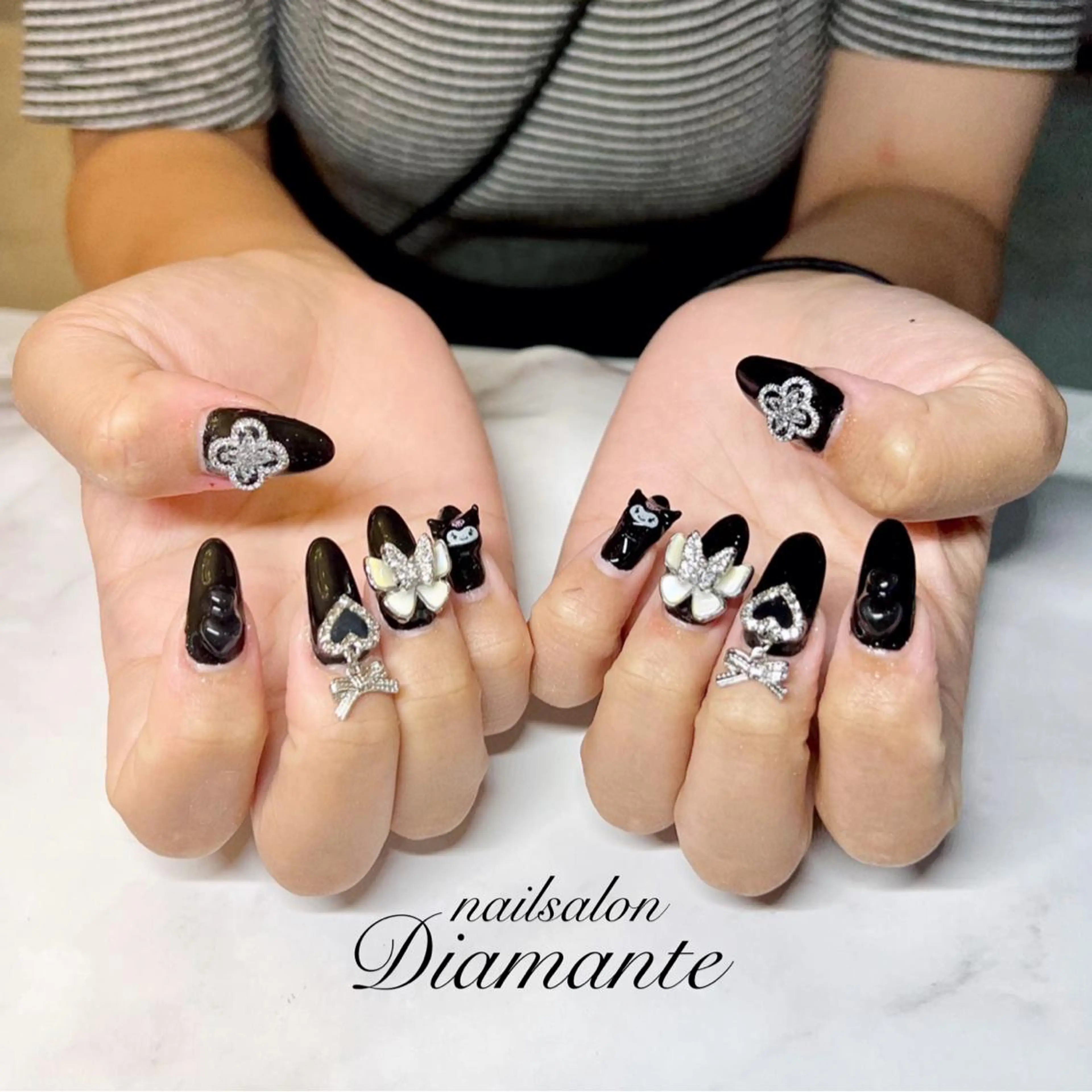 ロング ネイル ジェルネイル ディアマンテ𓏸𓈒 フェイシャル/ネイルのエステ・リラクイメージ