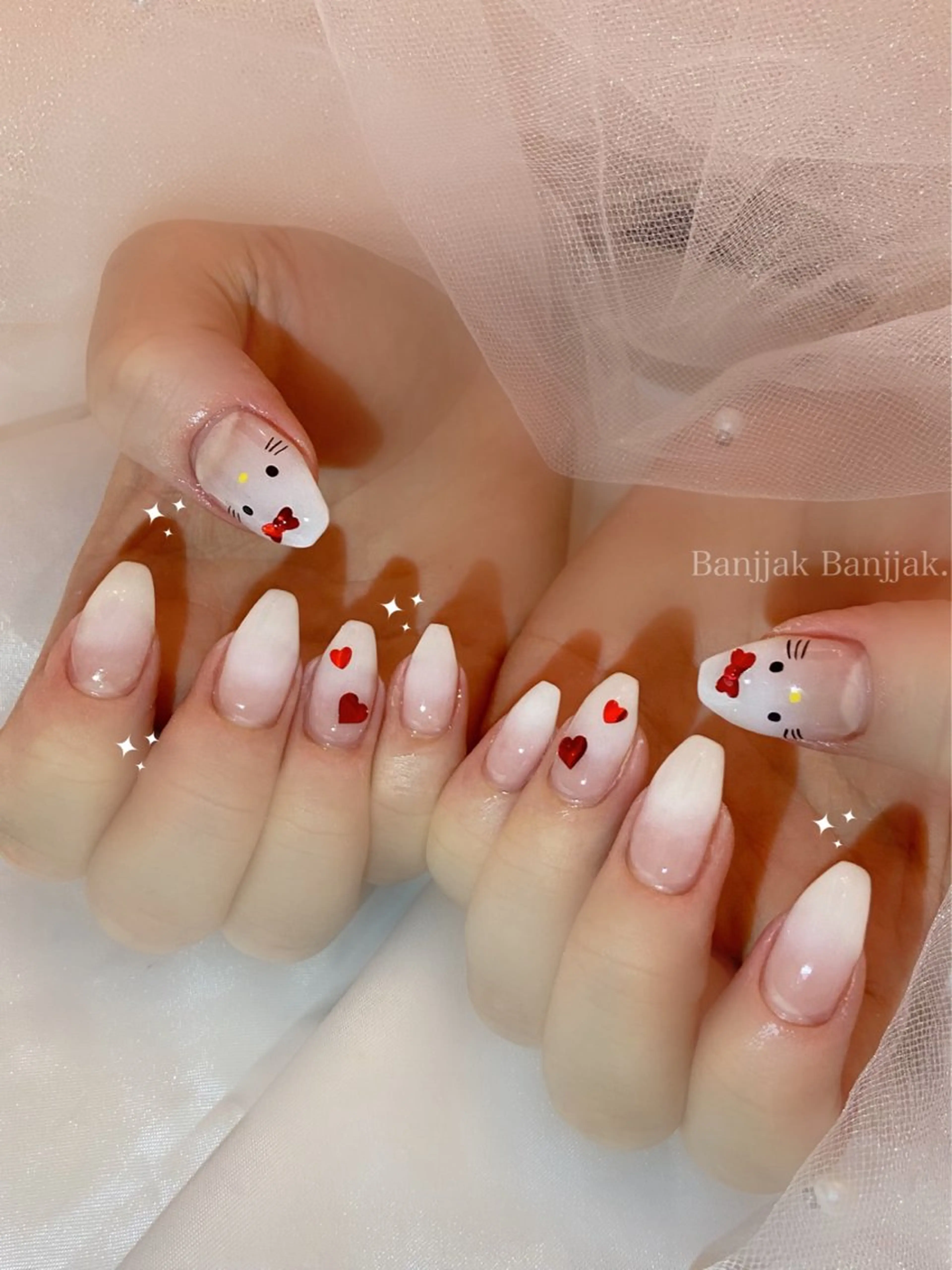 ネイル ハンドネイル パンチャパンチャ ネイルサロンのネイルデザイン