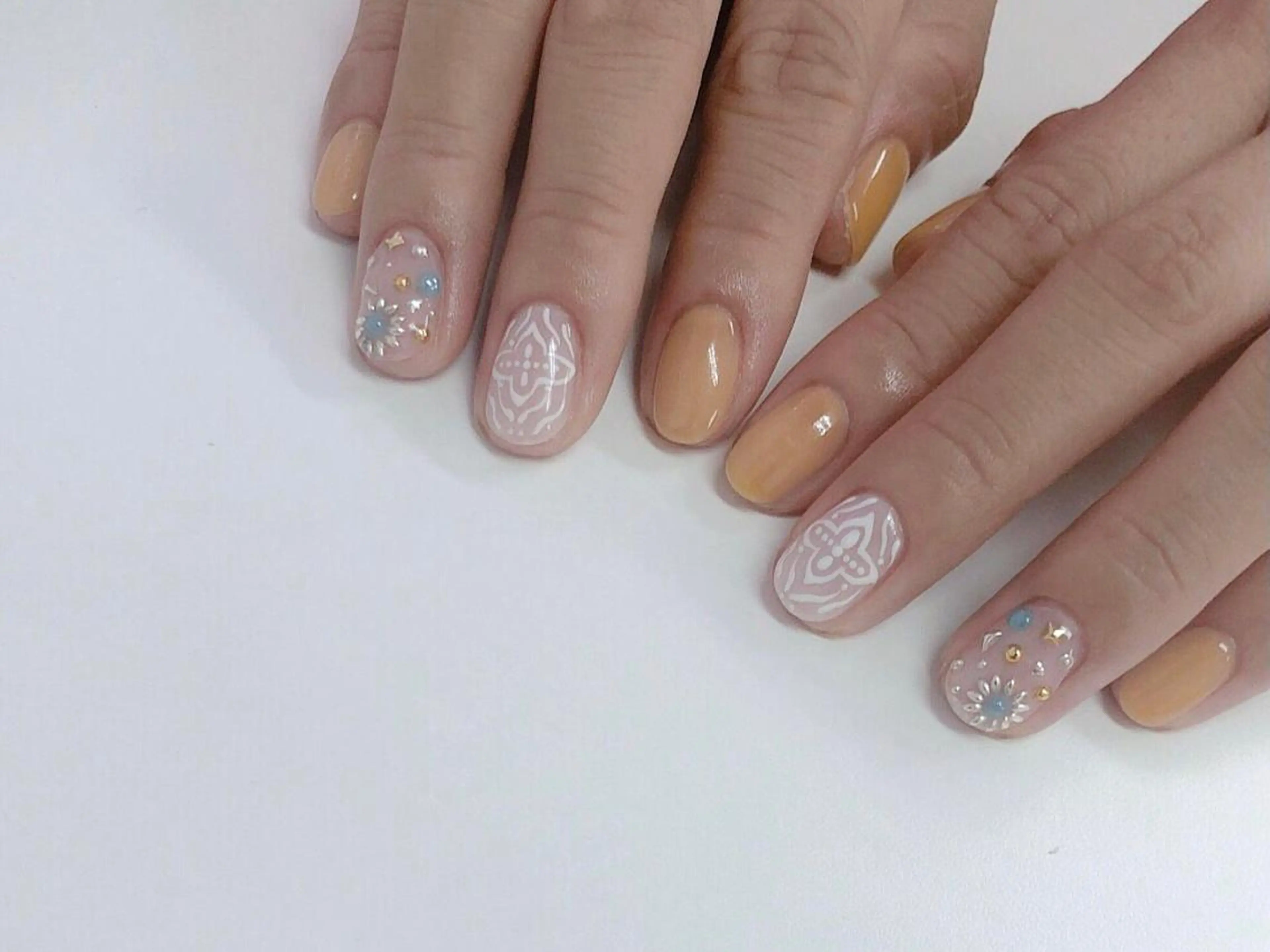 ネイル IN MENEのネイルデザイン