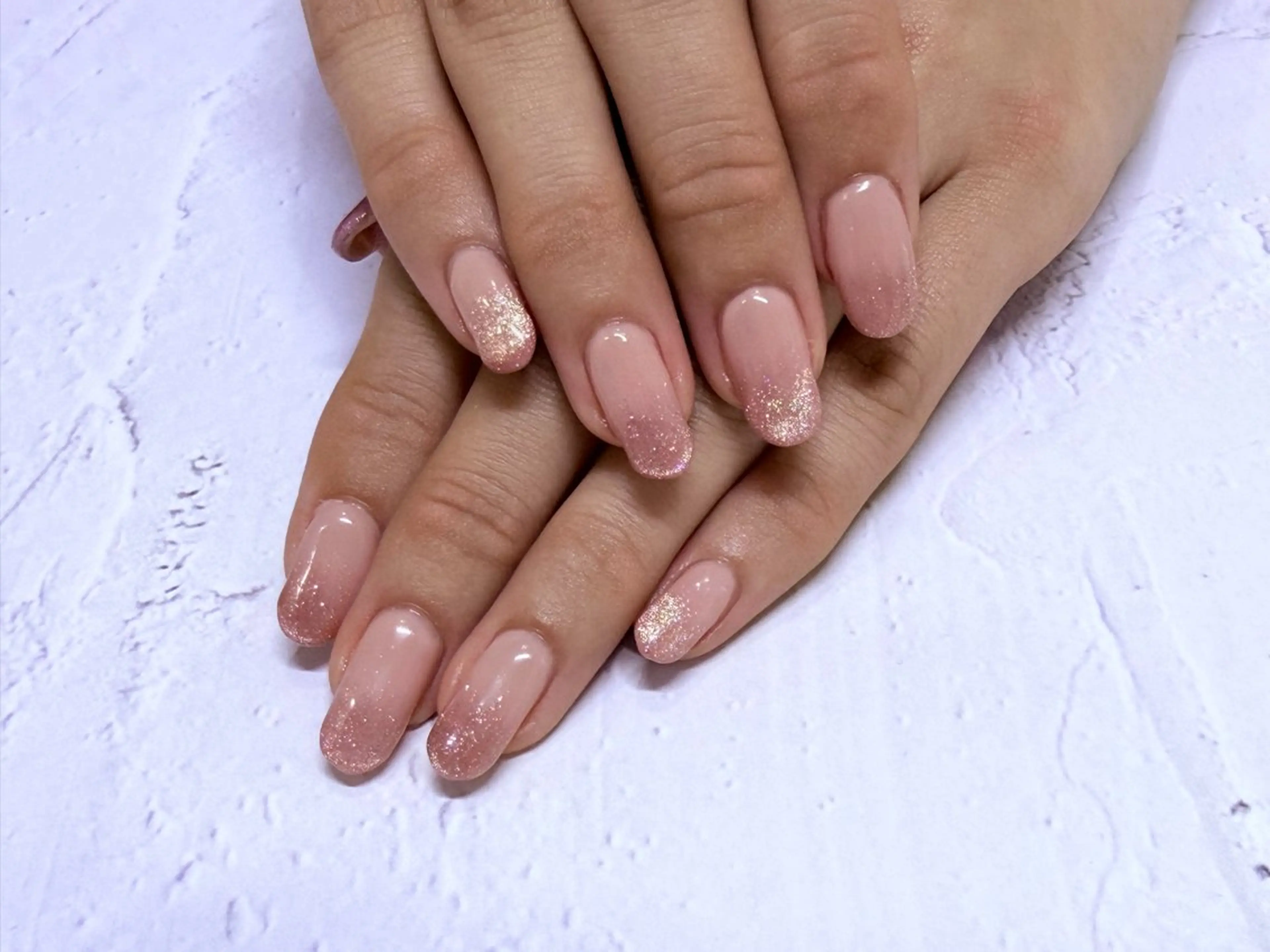 ネイル グラデーション マグネットネイル ピンク ハンドネイル ハンドケア Nail Salon Souriant HARAJUKU所属・Souriant Hitomiのネイルデザイン