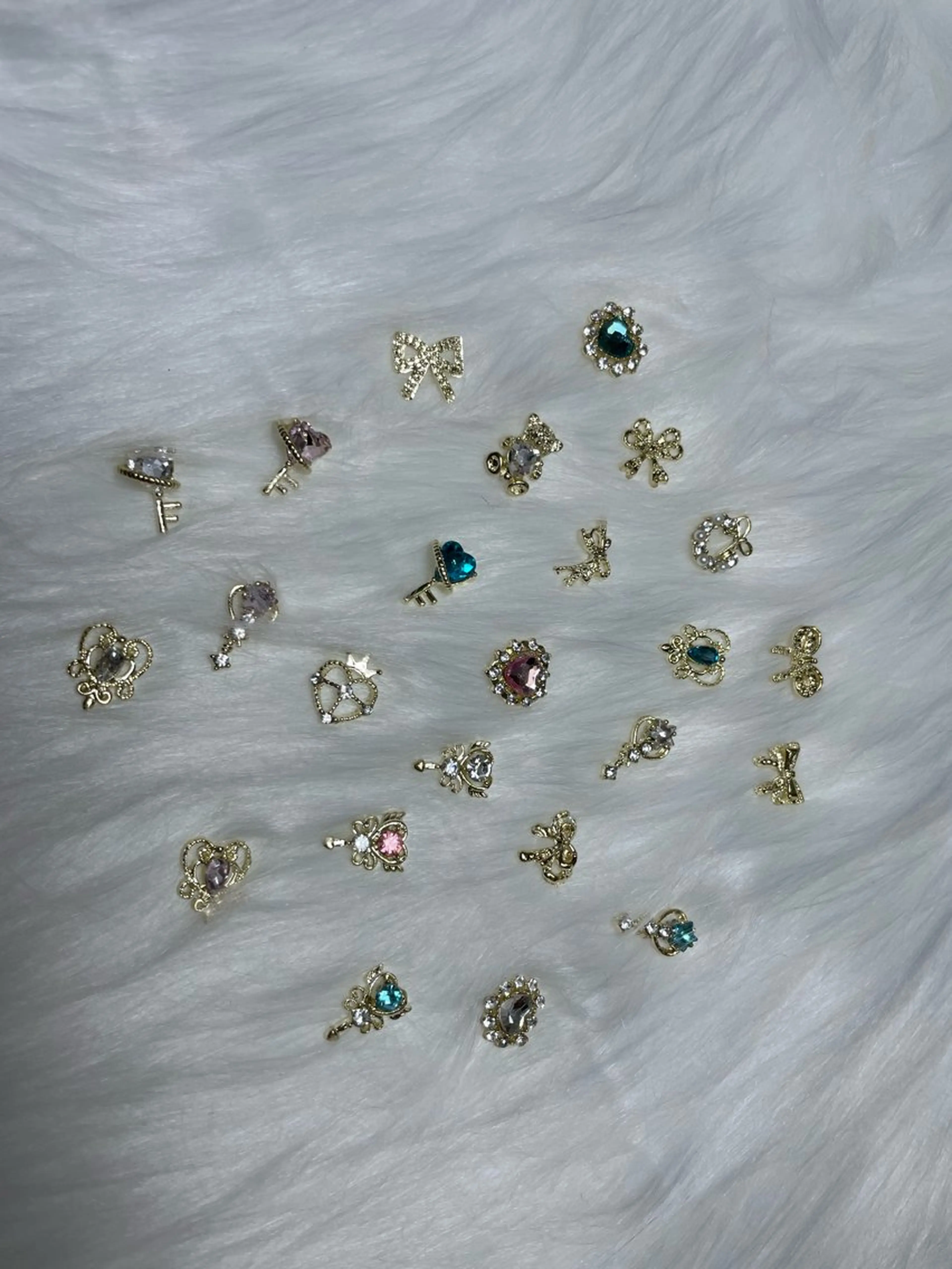 ネイル 成人式 ジェルネイル ネイルチップ MoMoA Nail ネイル長さ出し専門店のネイルデザイン